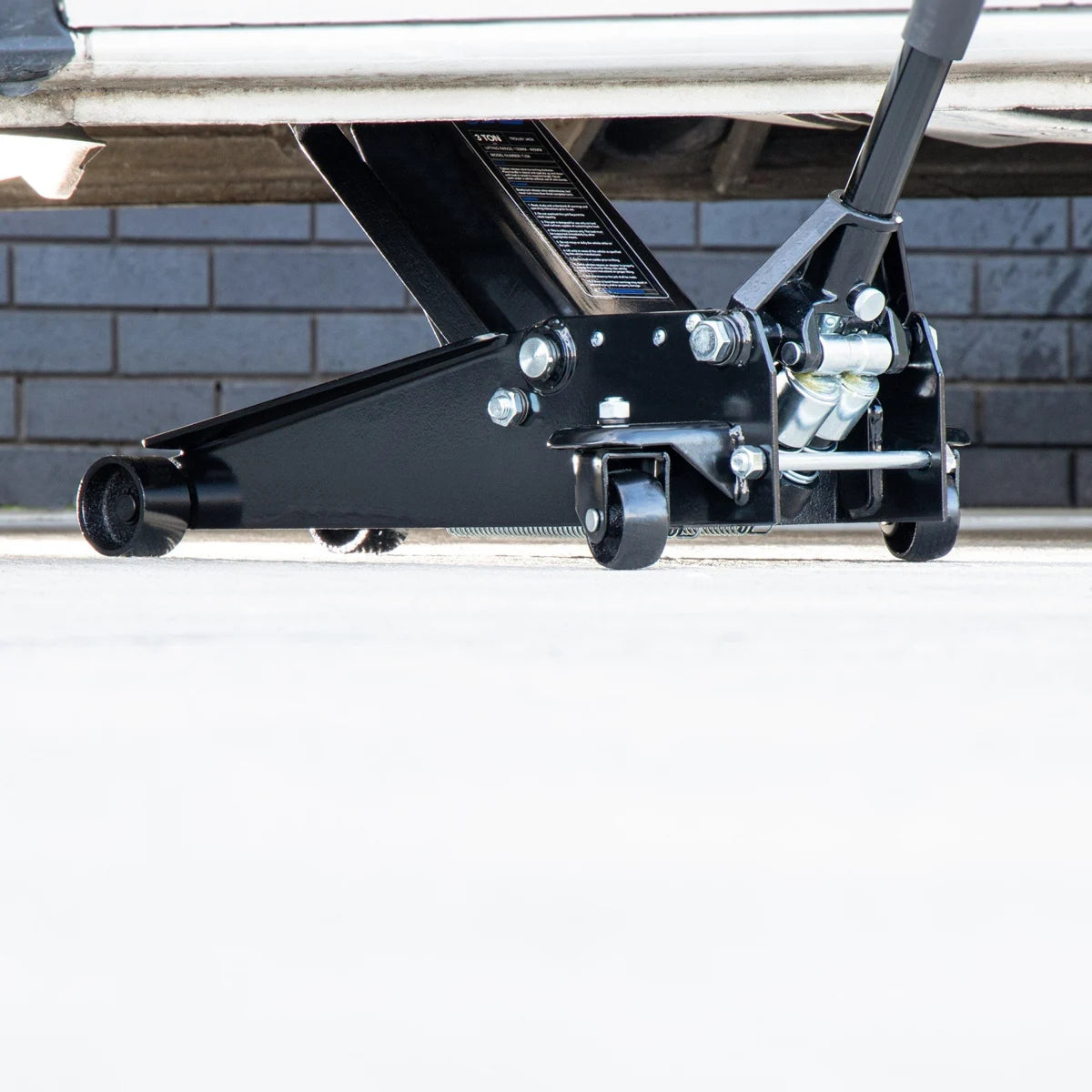 SGS Heavy Duty Trolley Jack + Axle Stands