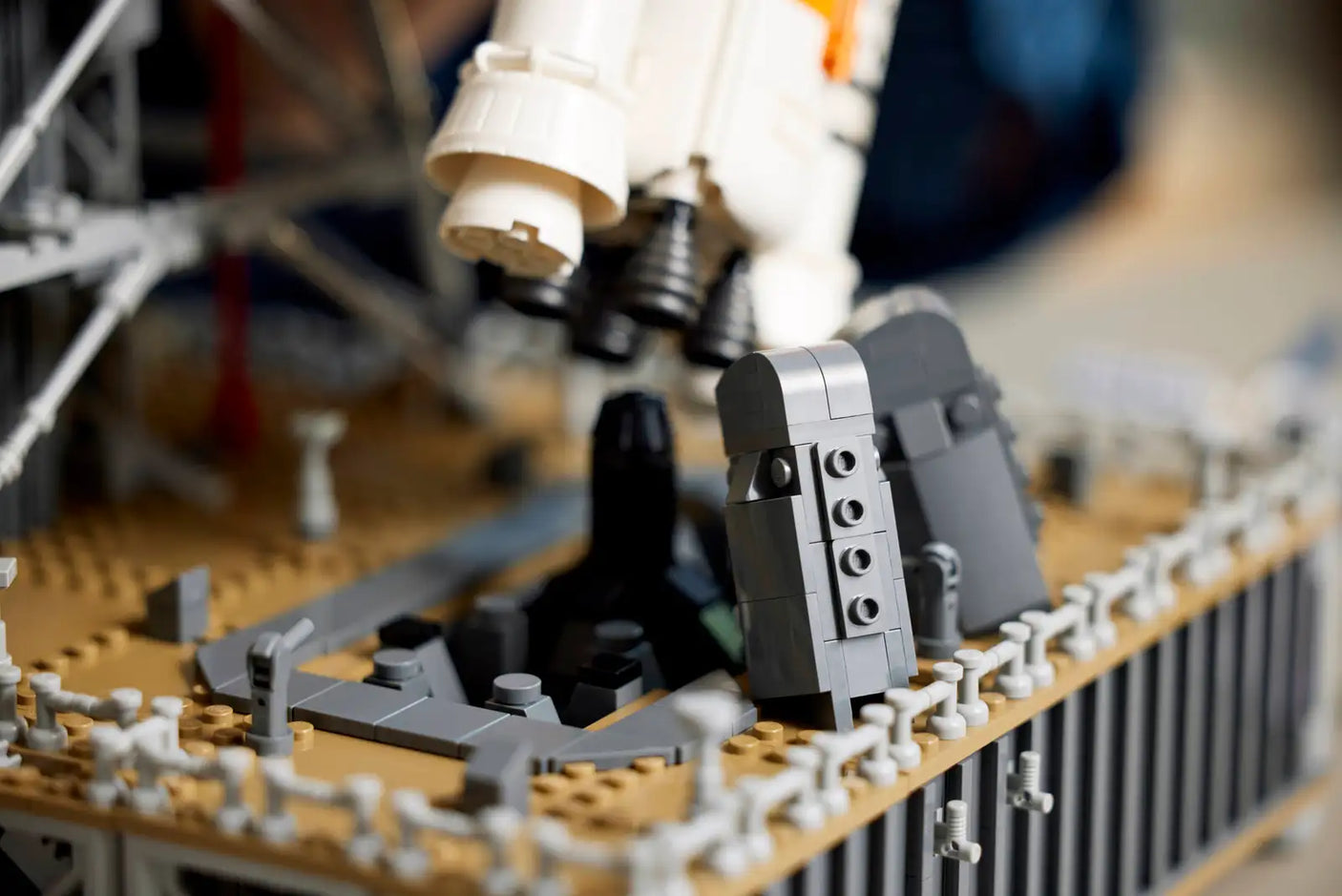 LEGO Icons NASA Artemis Space Launch System
