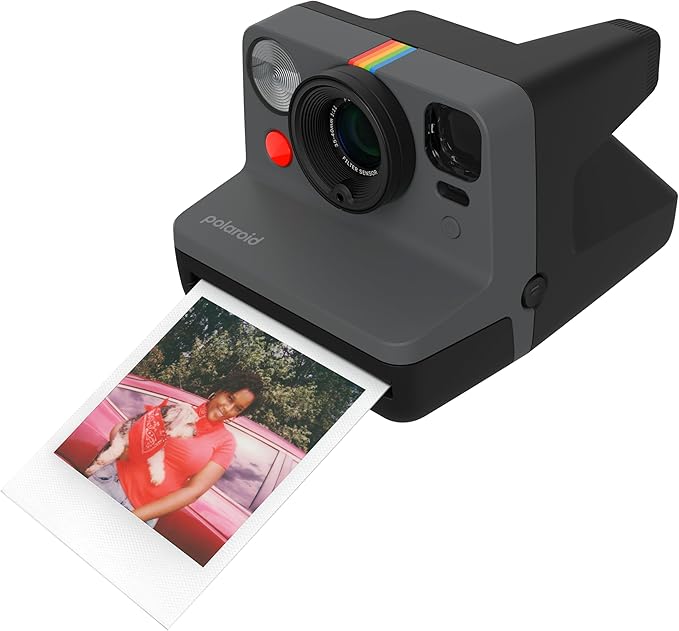 Polaroid - NOW Gen3 - Instant Camera + Film Bundle