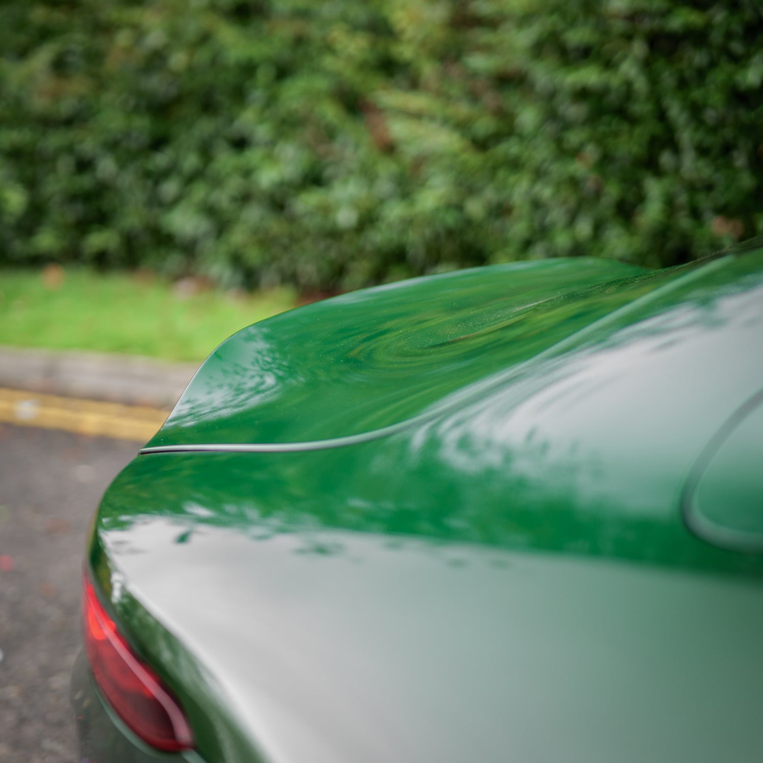 Immaculate Aston Martin V8 Vantage