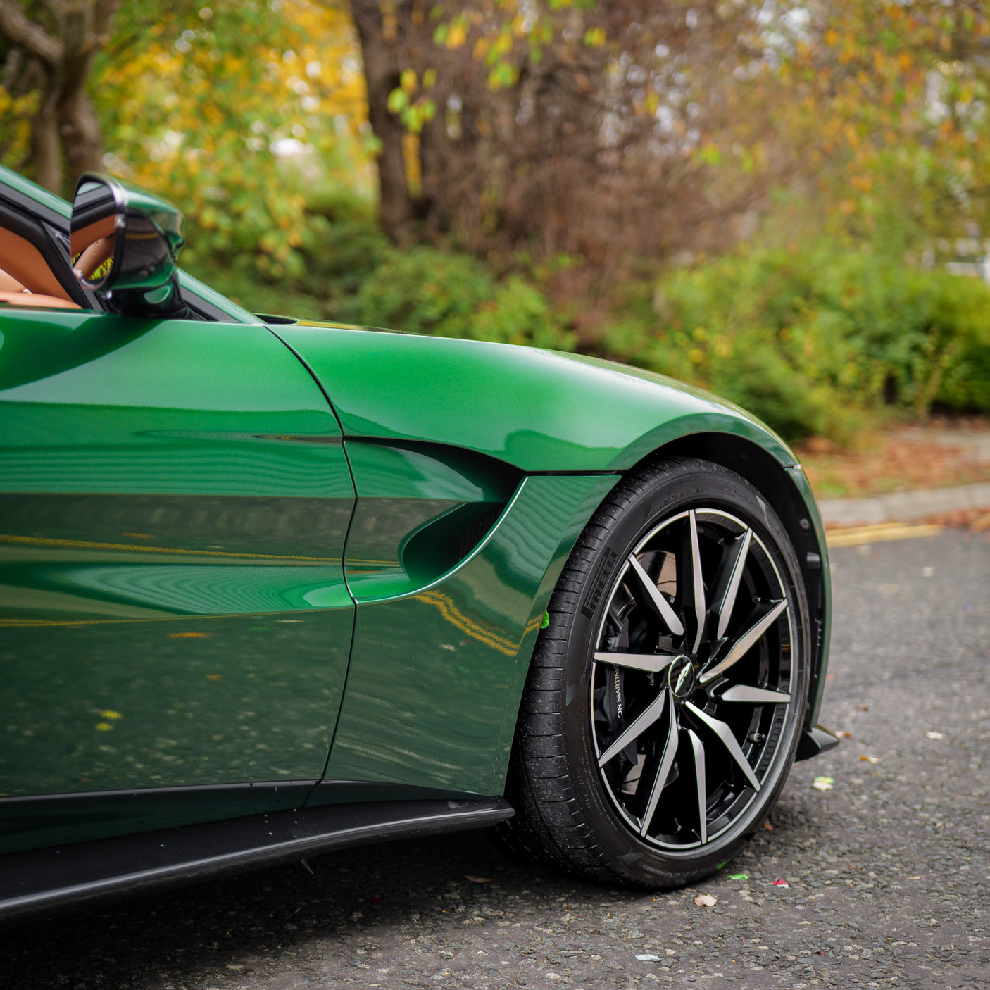 Immaculate Aston Martin V8 Vantage