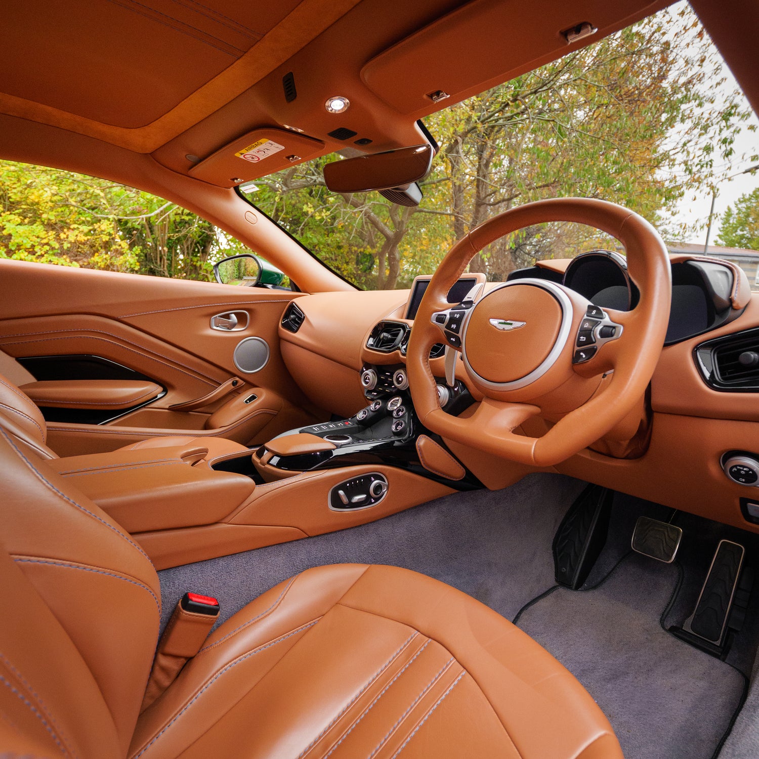 Immaculate Aston Martin V8 Vantage