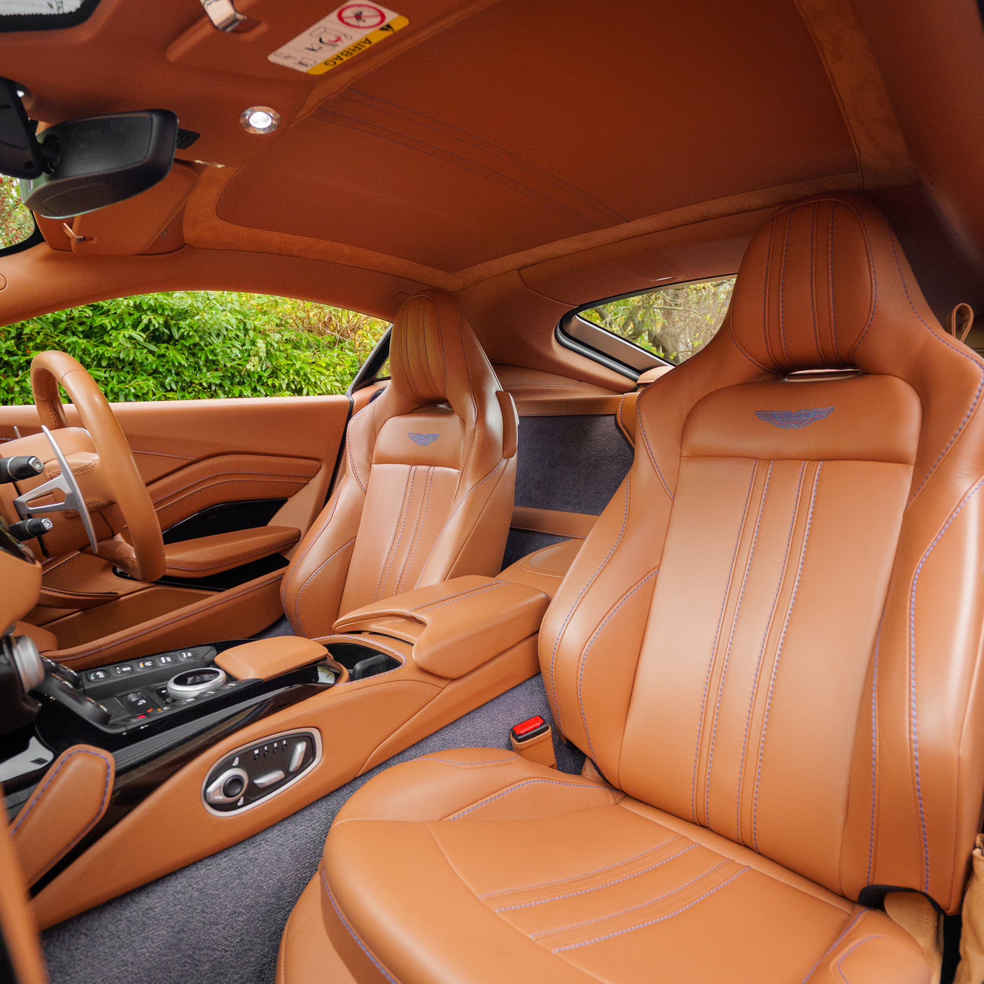 Immaculate Aston Martin V8 Vantage