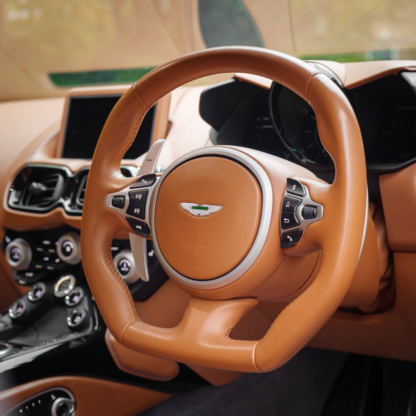 Immaculate Aston Martin V8 Vantage