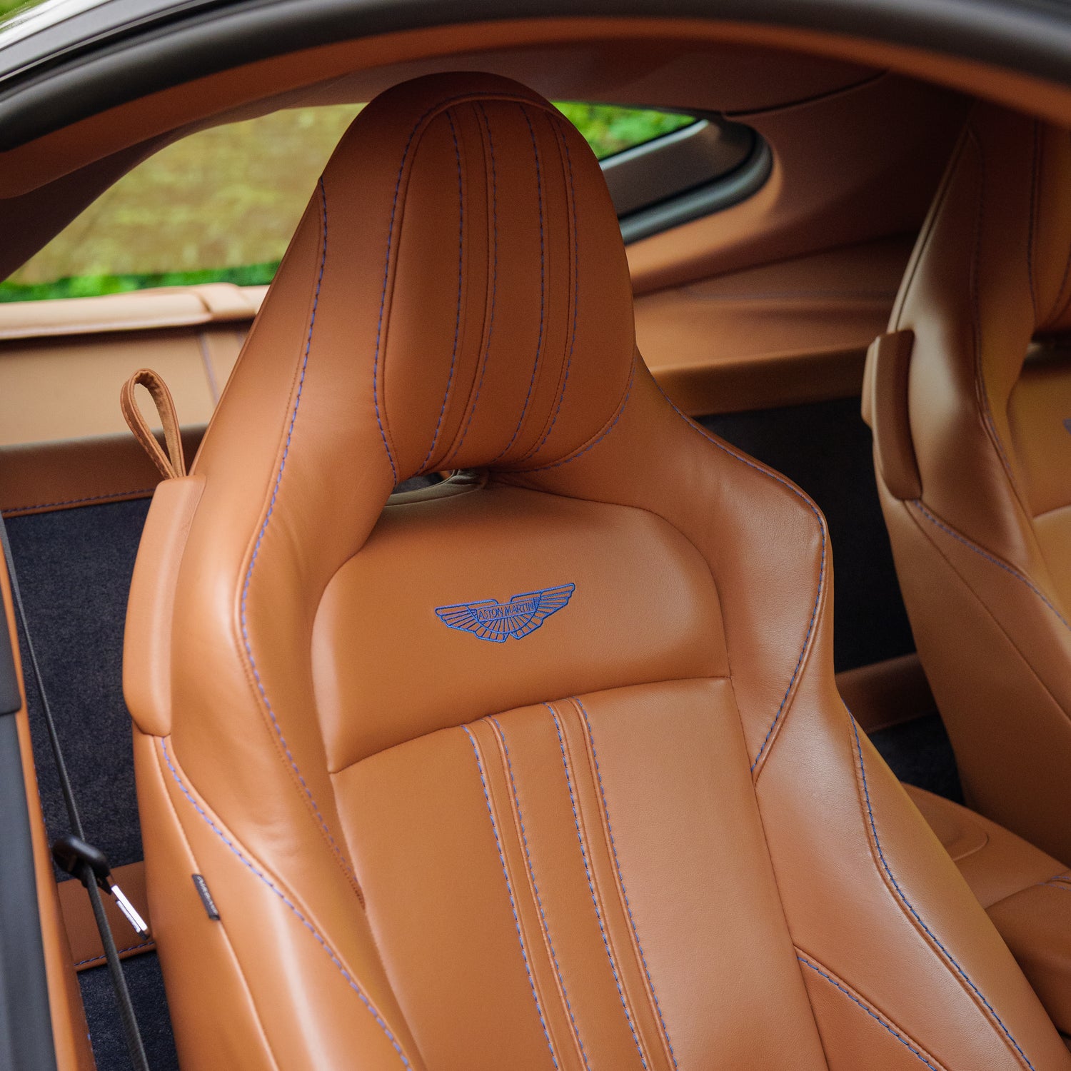 Immaculate Aston Martin V8 Vantage