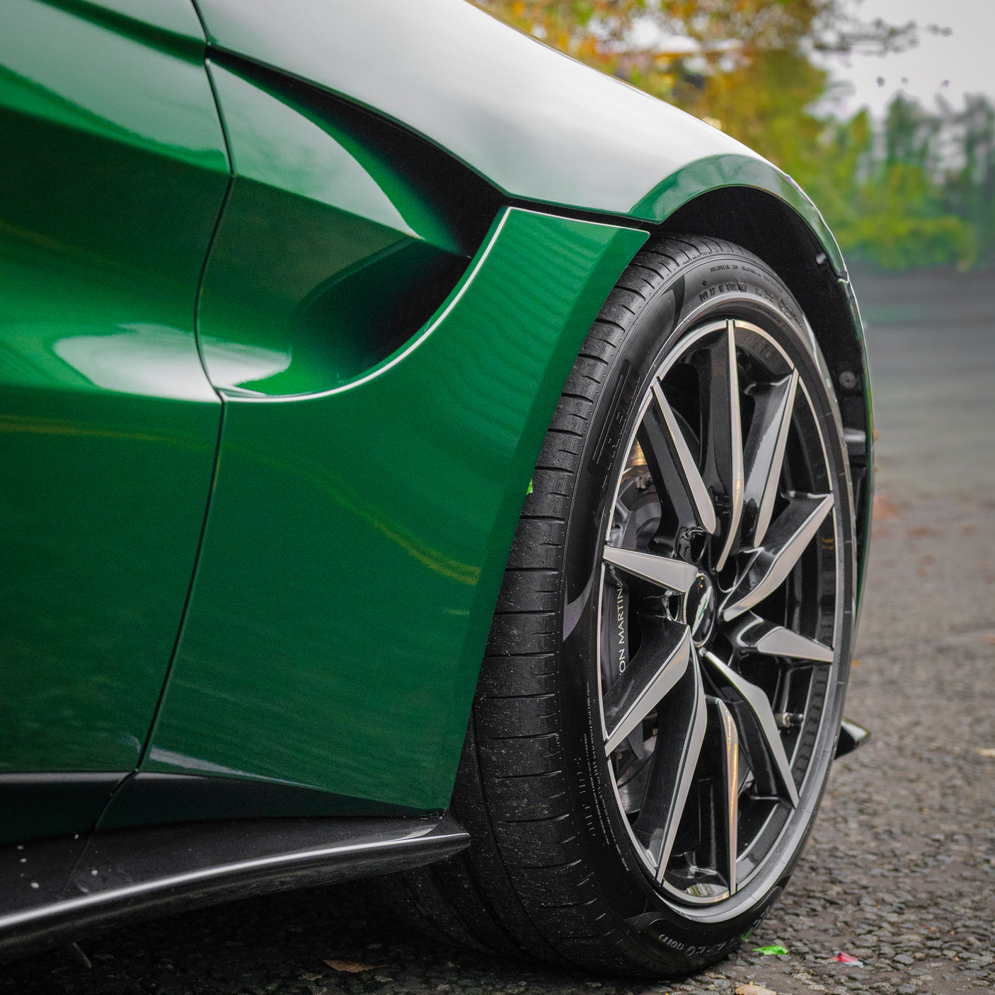 Immaculate Aston Martin V8 Vantage