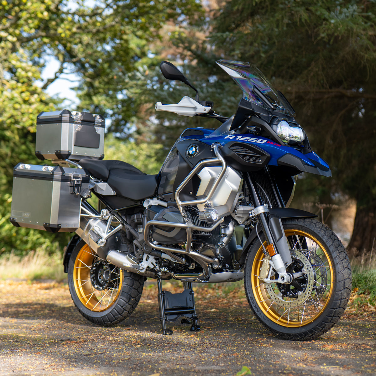 BRAND NEW 2024 BMW 1250 GS Adventure + £1000! – The Giveaway Guys