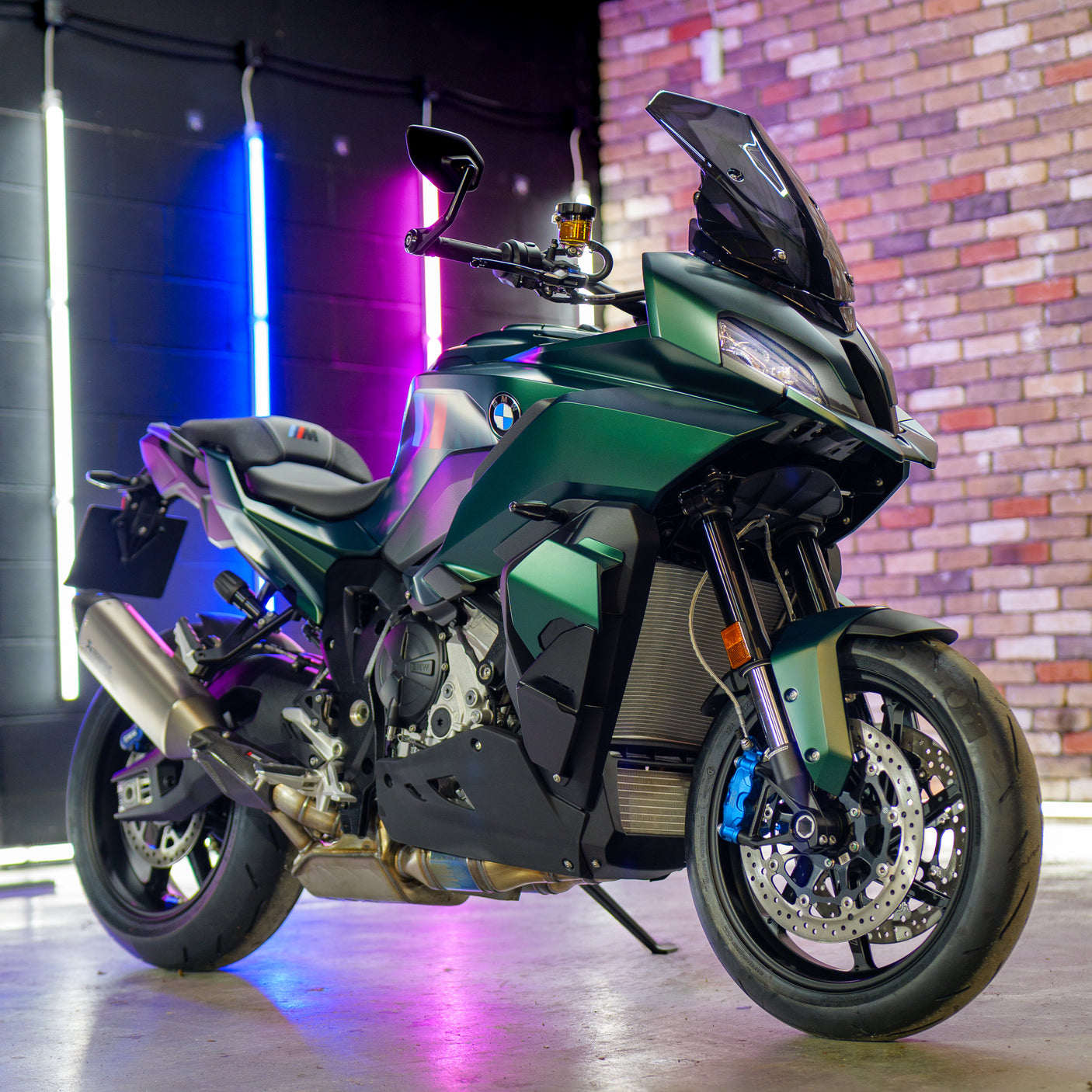 BRAND NEW BMW M 1000 XR