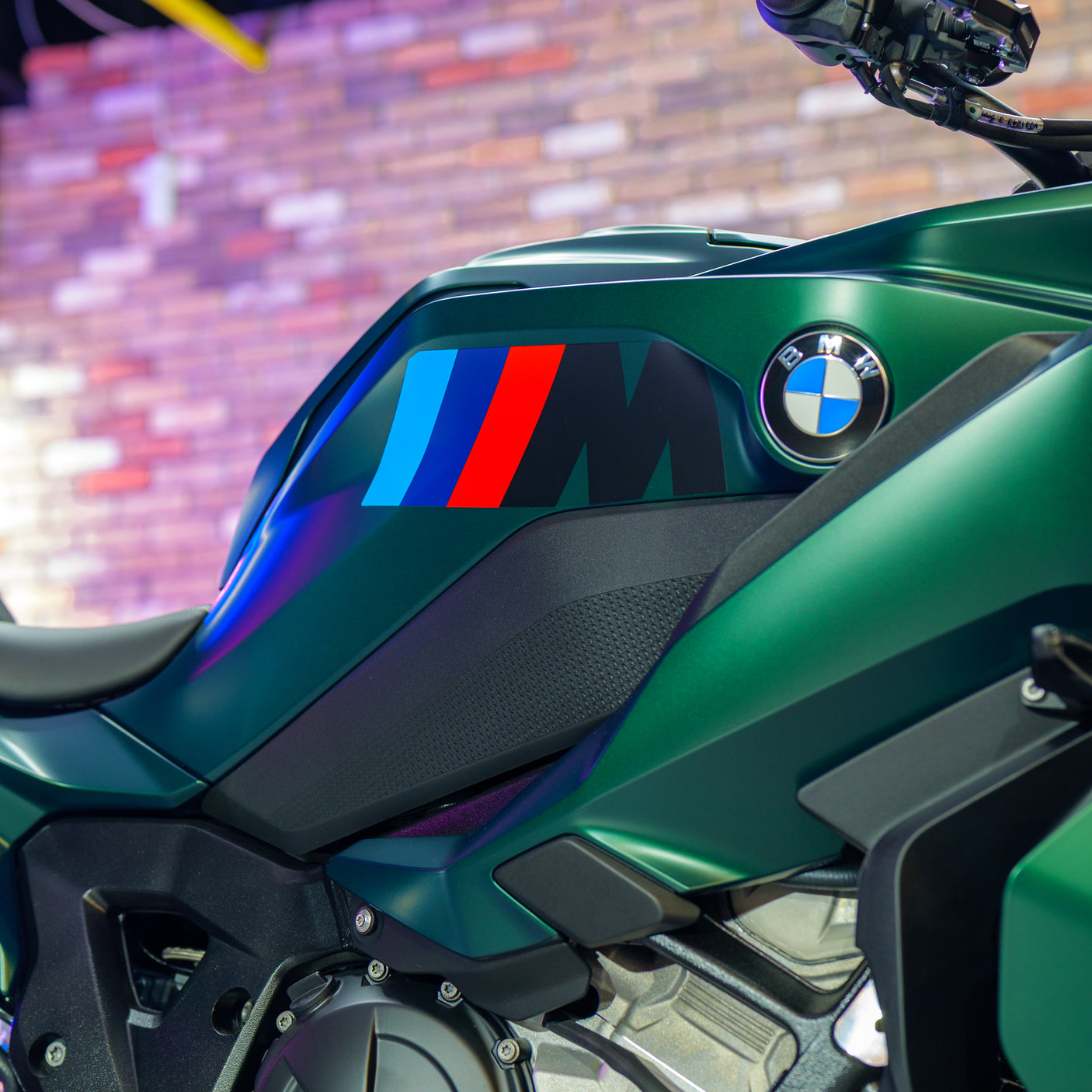 BRAND NEW BMW M 1000 XR