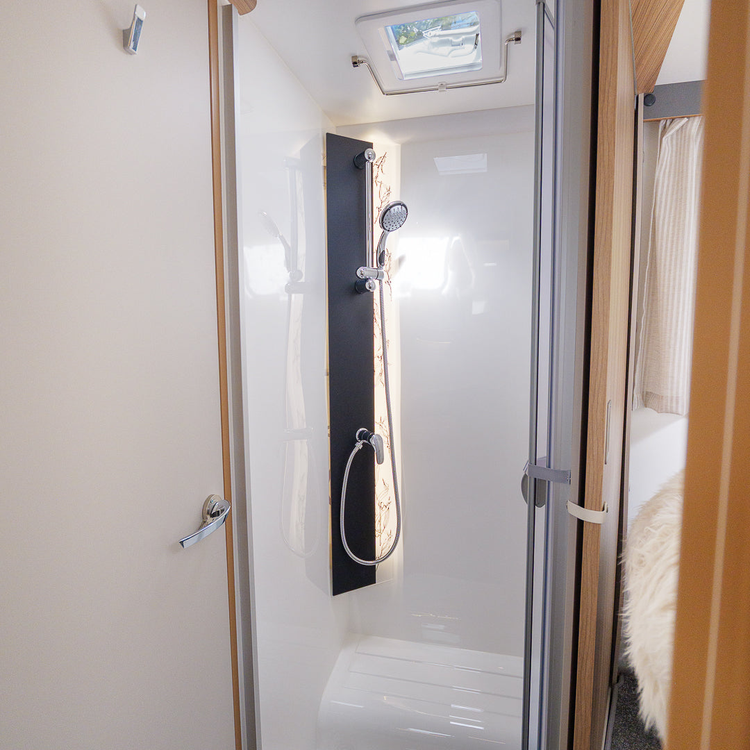 BRAND NEW Automatic 4 Berth Bailey Adamo Motorhome