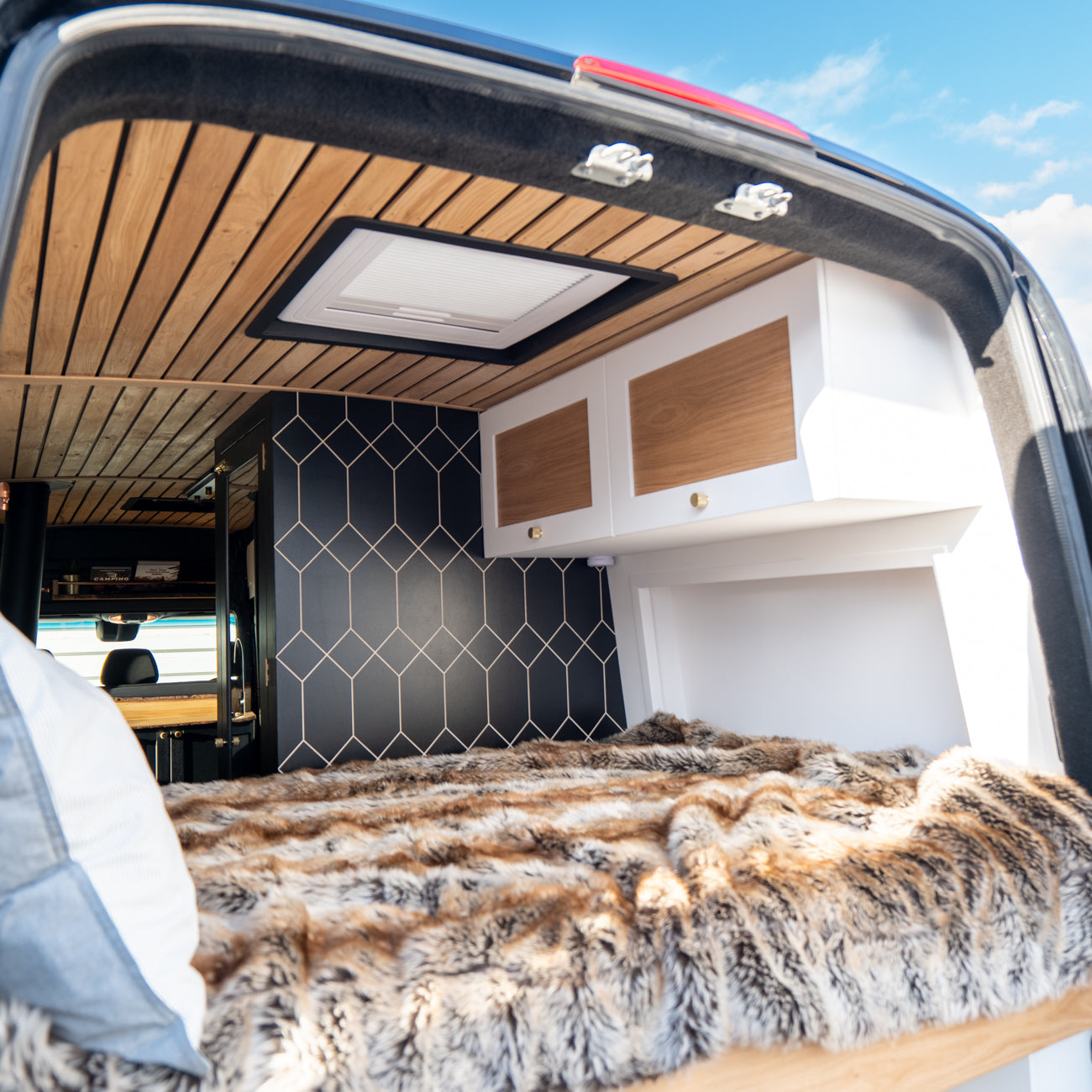 Charlotte - 3 berth Super Lux Off Grid Camper