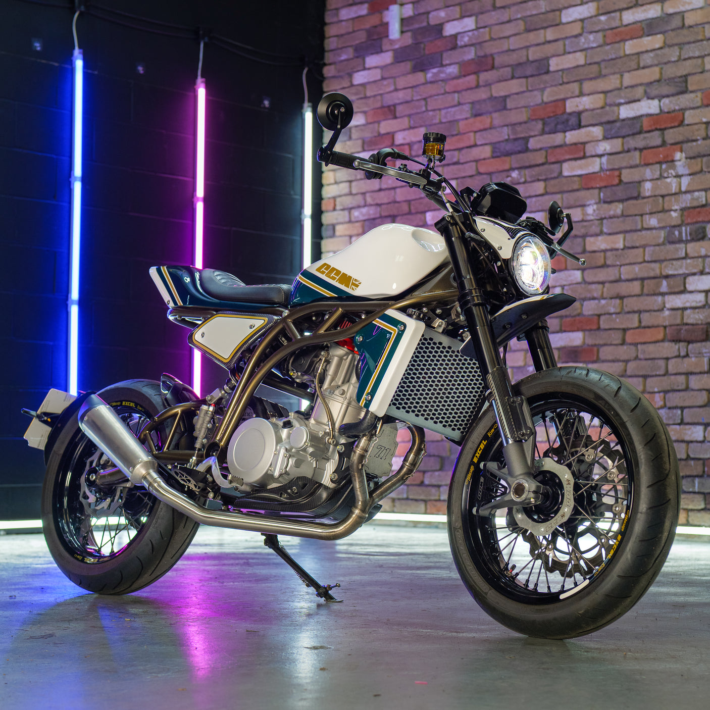 2023 CCM STREET MOTO