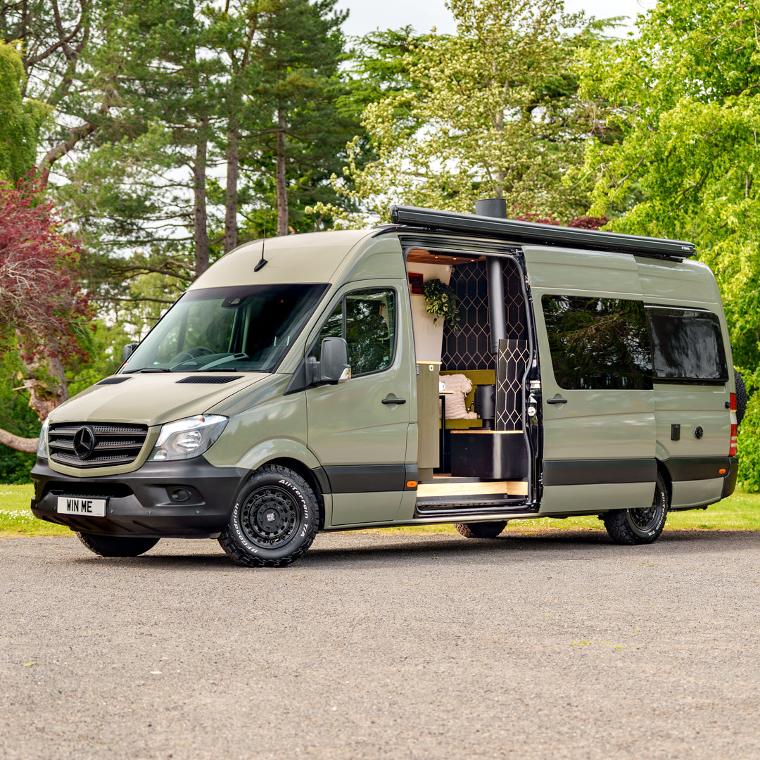 Charlotte - 3 berth Super Lux Off Grid Camper