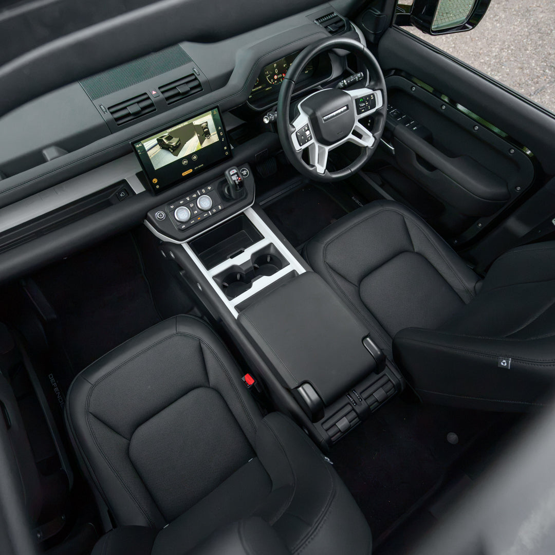2025 Land Rover Defender 110 X-Dynamic