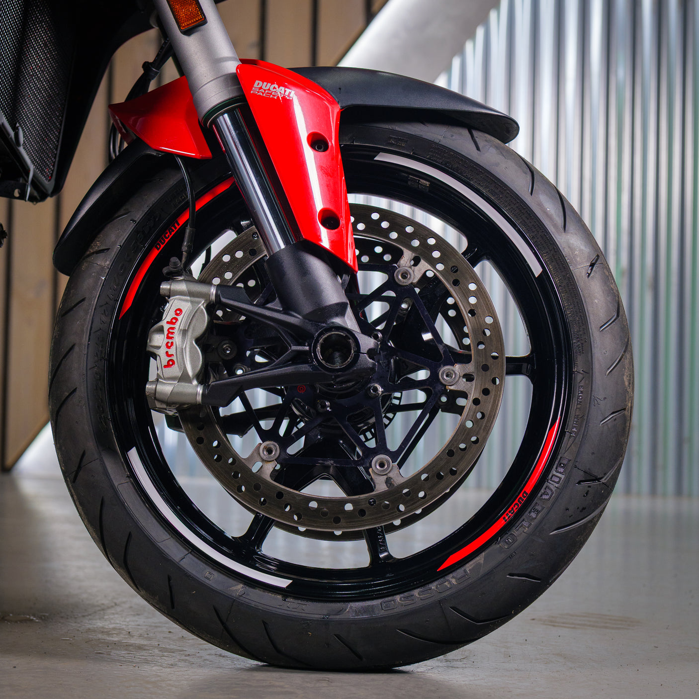 Ducati Multistrada 1200s