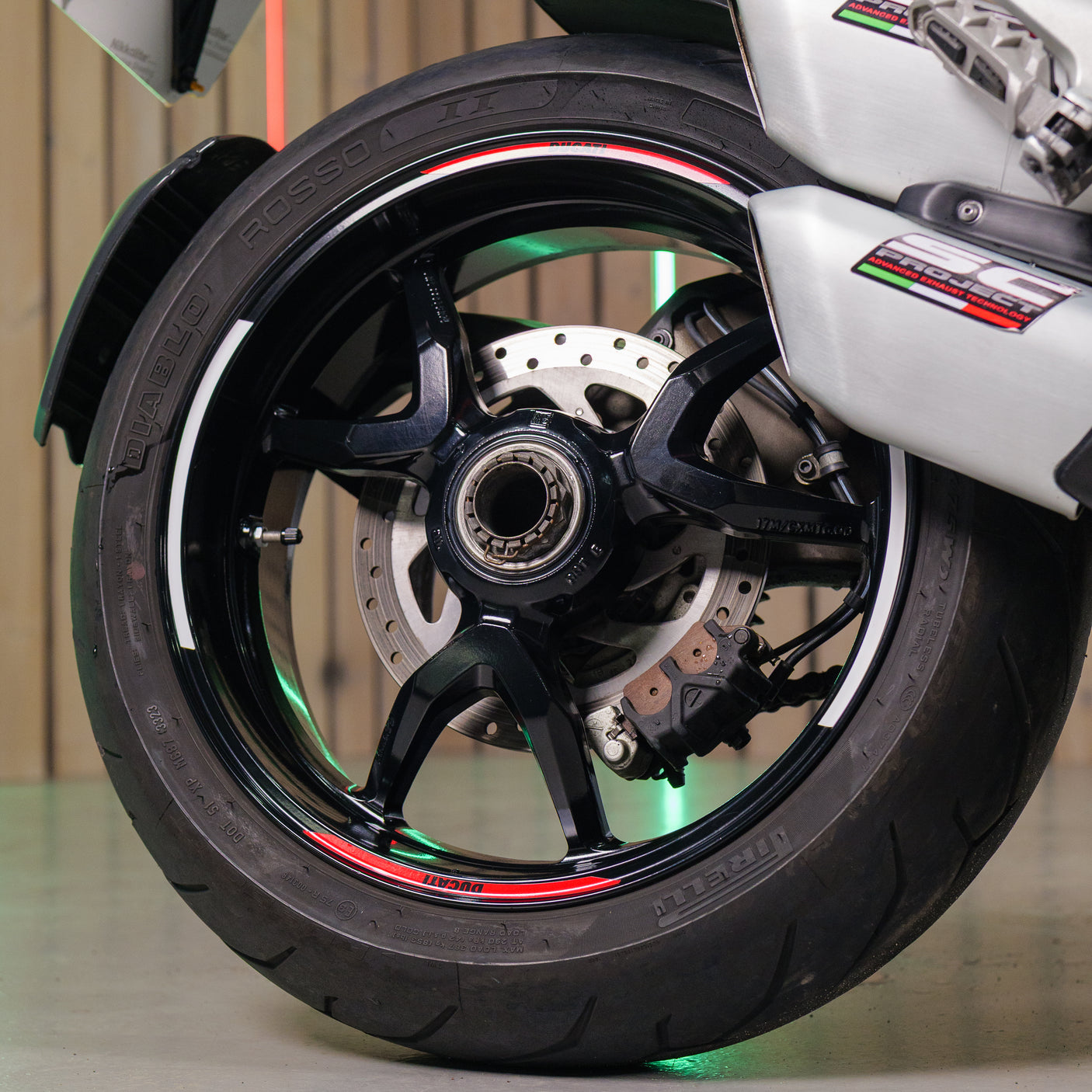 Ducati Multistrada 1200s