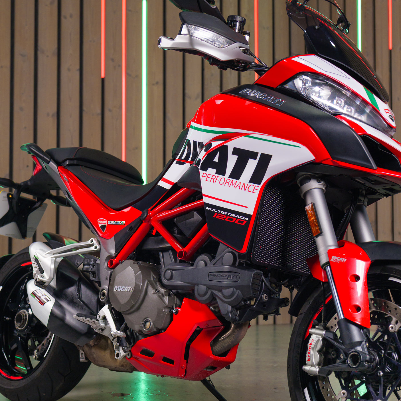 Ducati Multistrada 1200s