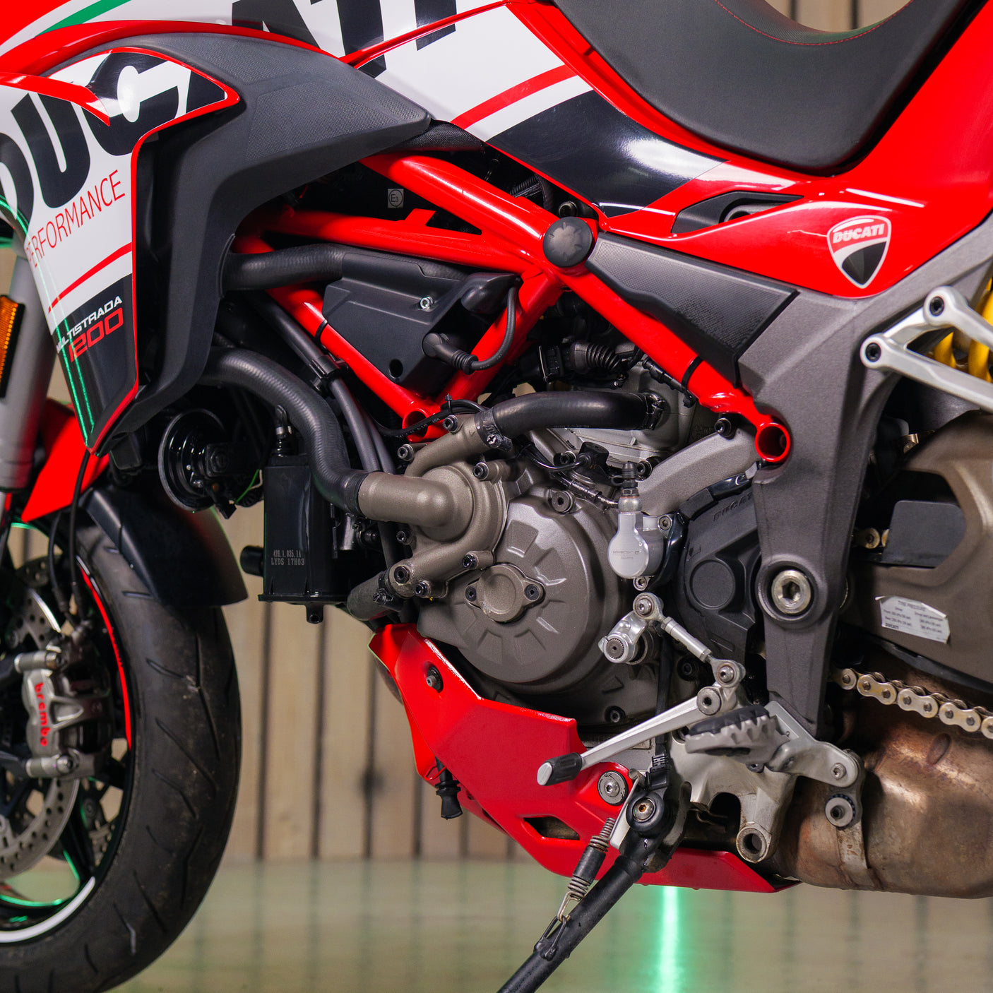 Ducati Multistrada 1200s