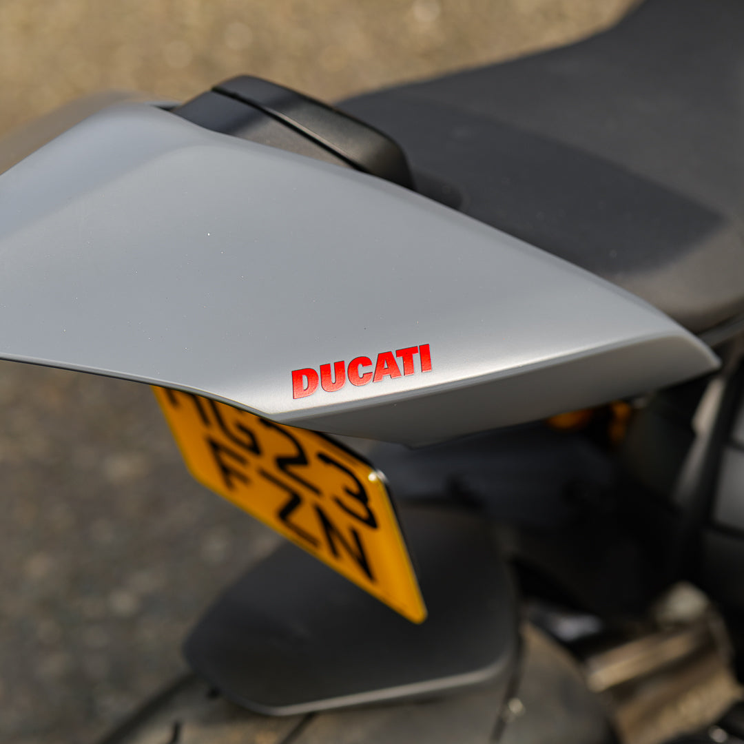 2023 Ducati Streetfighter v4S