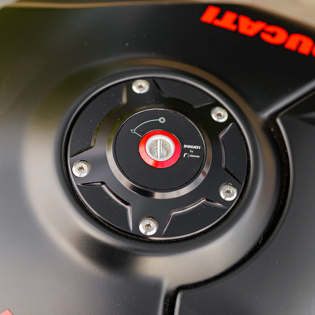2023 Ducati Streetfighter v4S