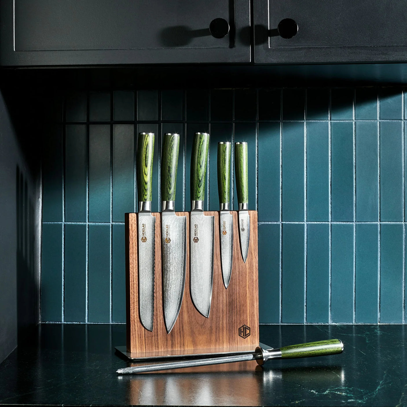 HexClad 6pc Japanese Damascus Steel Knife Set w/ Magnetic Knife Block