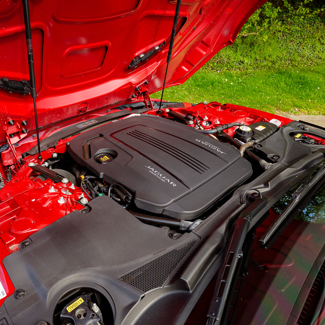 2024 Automatic Jaguar F type R-DYNAMIC