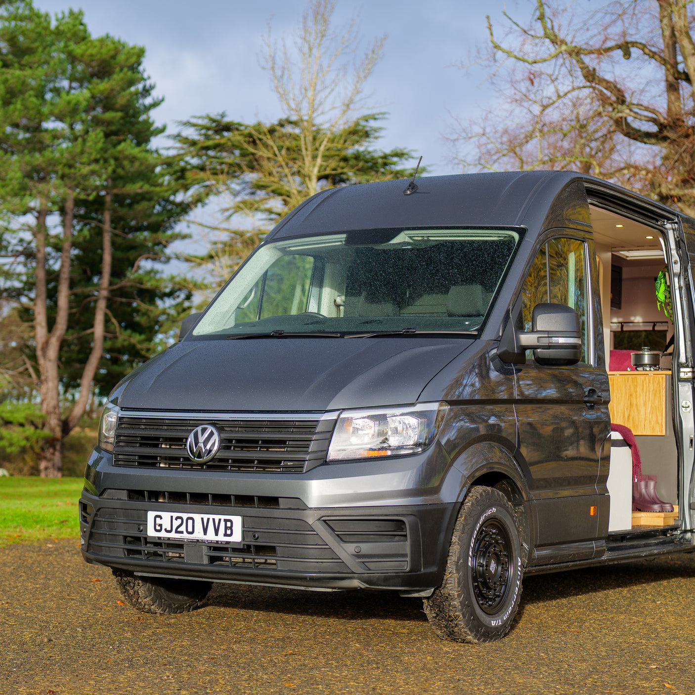 Jasper - Stunning 4 berth Custom Campervan + £5000 cash