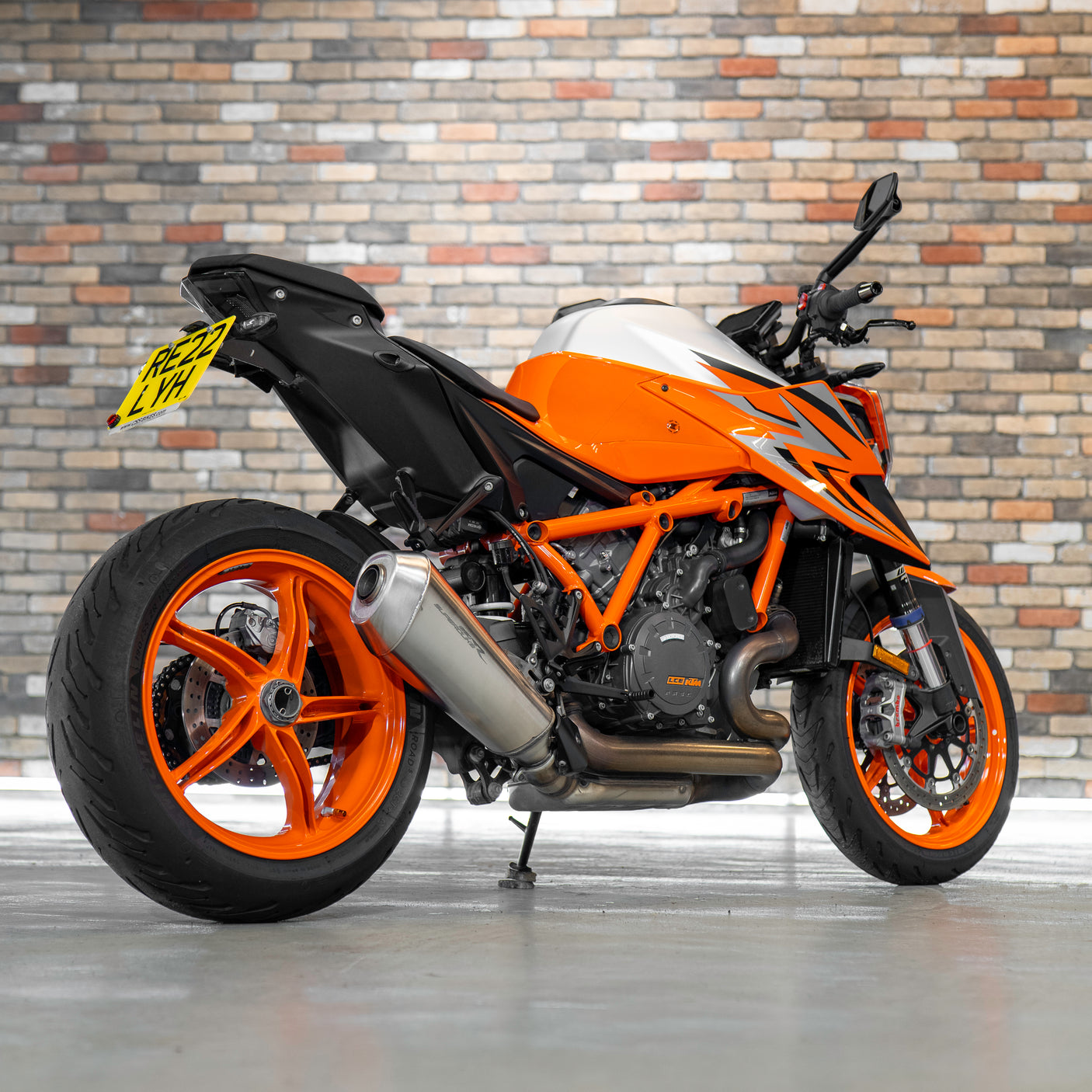 2022 KTM 1290 Superduke R