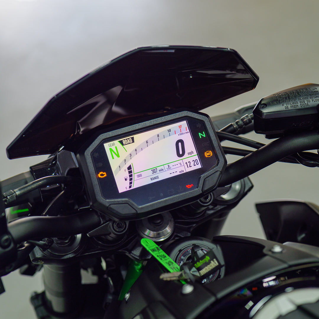 Minted Kawasaki Z900