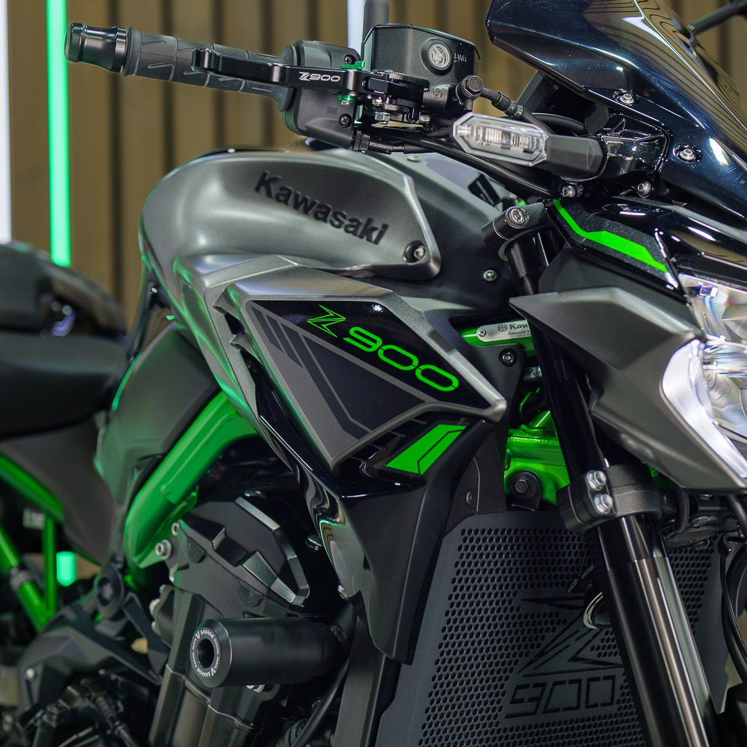 Minted Kawasaki Z900