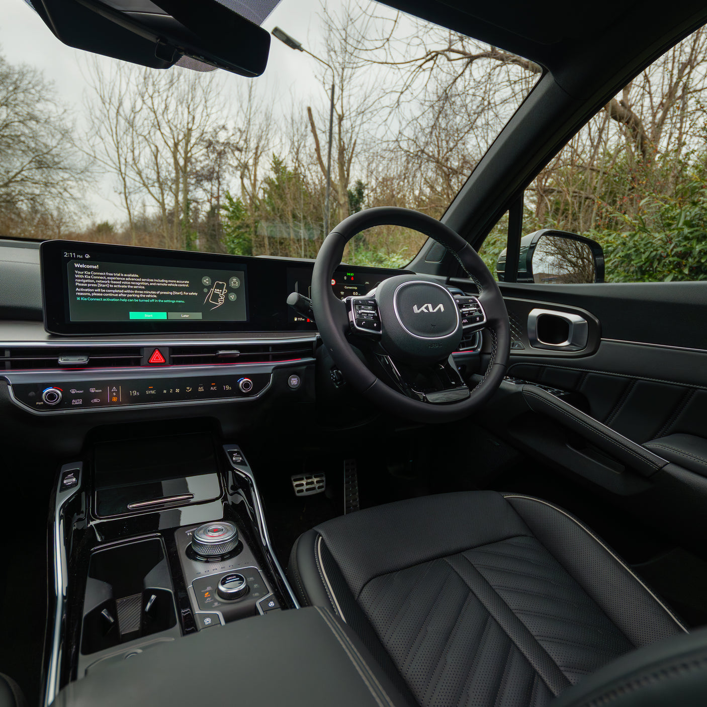 BRAND NEW Automatic 7 seat Kia Sorento 4