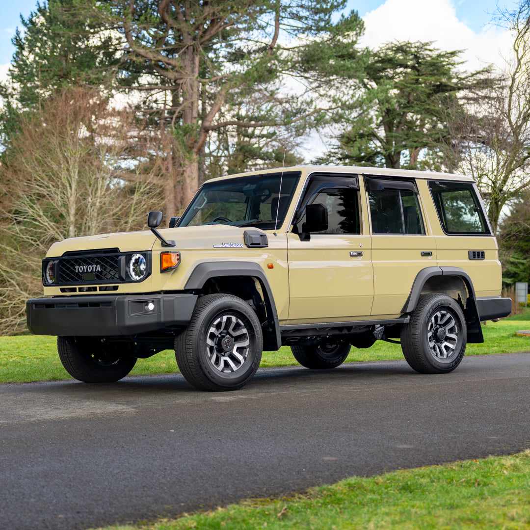 BRAND NEW Toyota Land Cruiser