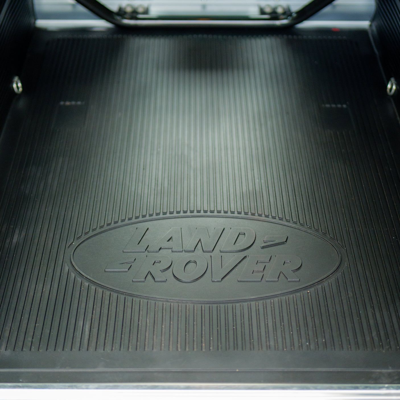 Immaculate 2015 Land Rover Defender XS