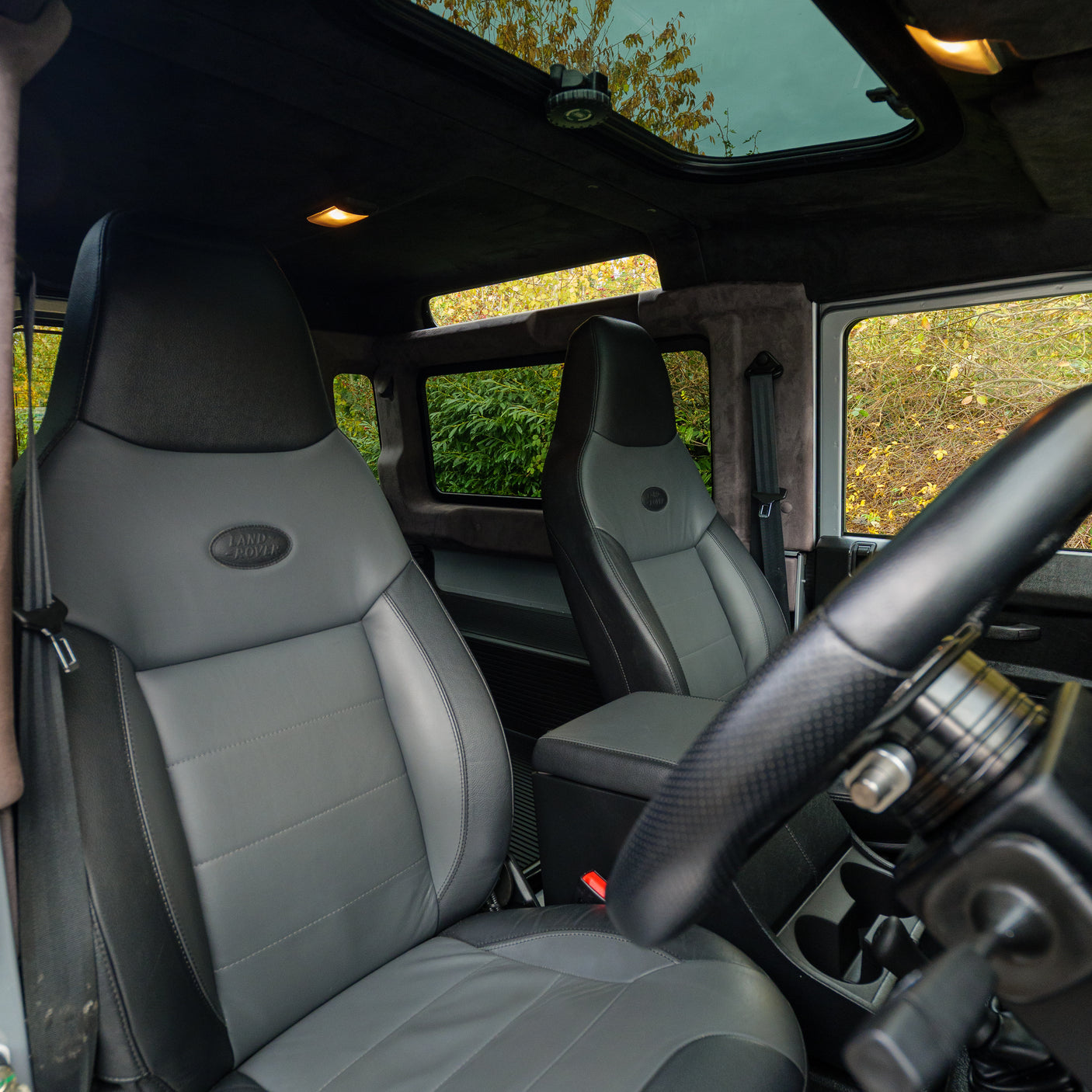 Immaculate 2015 Land Rover Defender XS