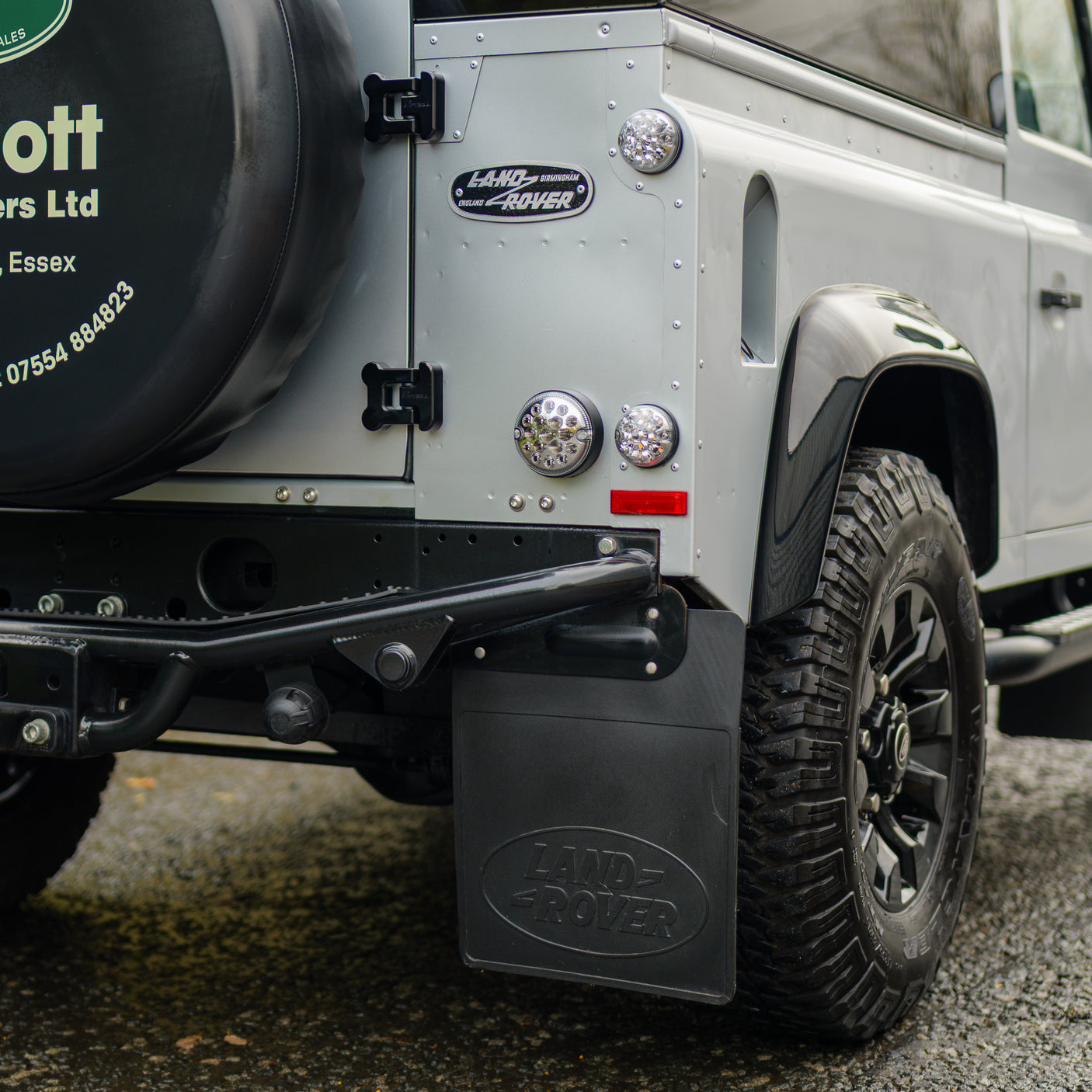 Immaculate 2015 Land Rover Defender XS