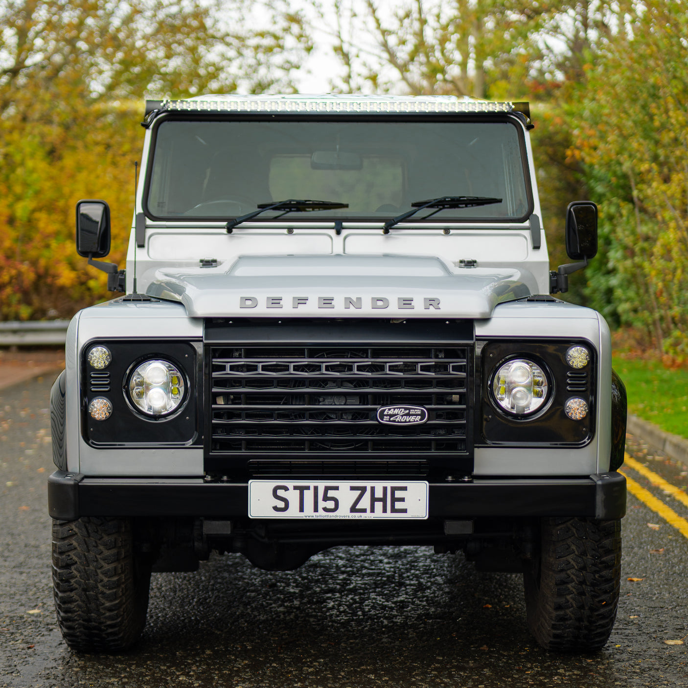 Immaculate 2015 Land Rover Defender XS