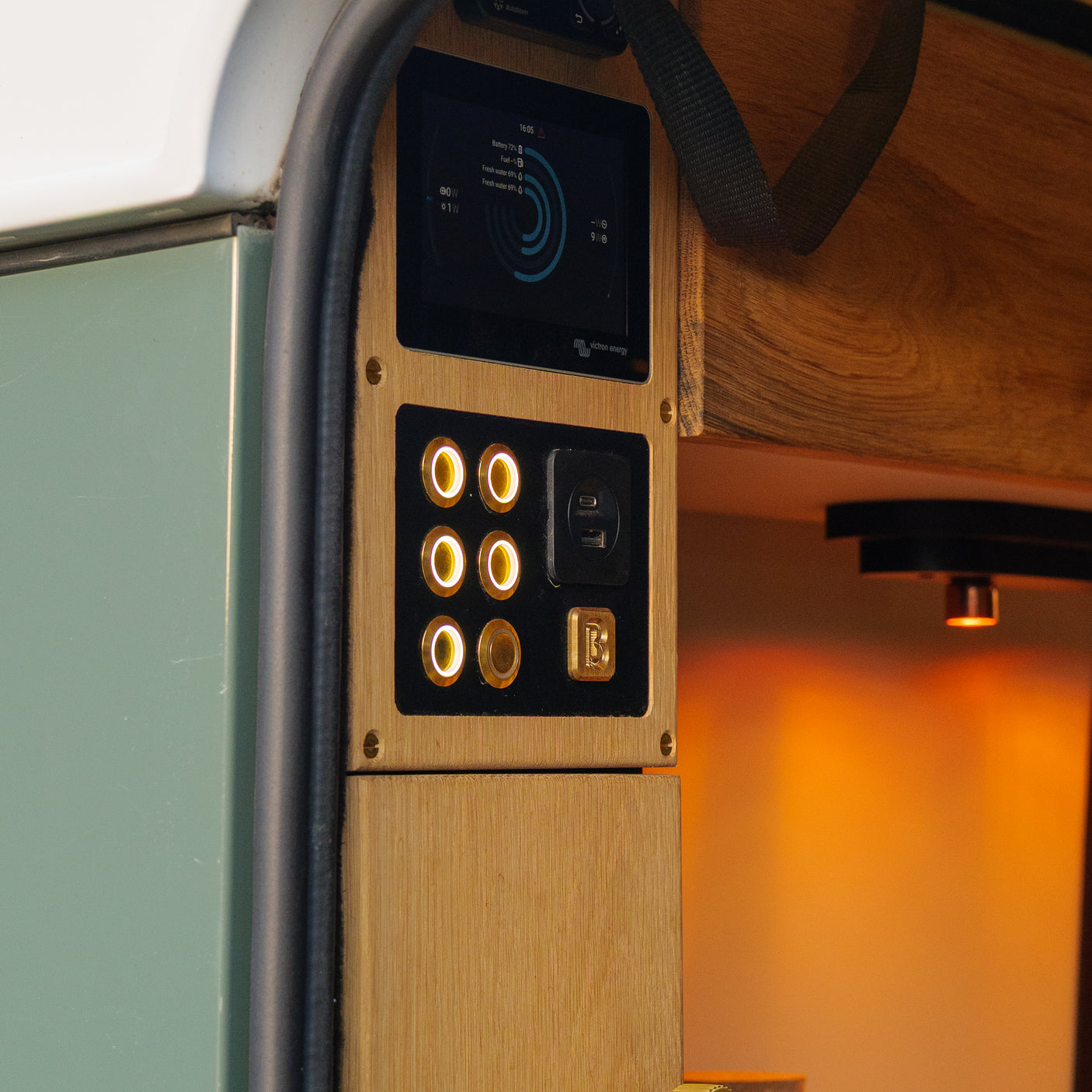 Lisa - Custom Land Rover Defender Campervan