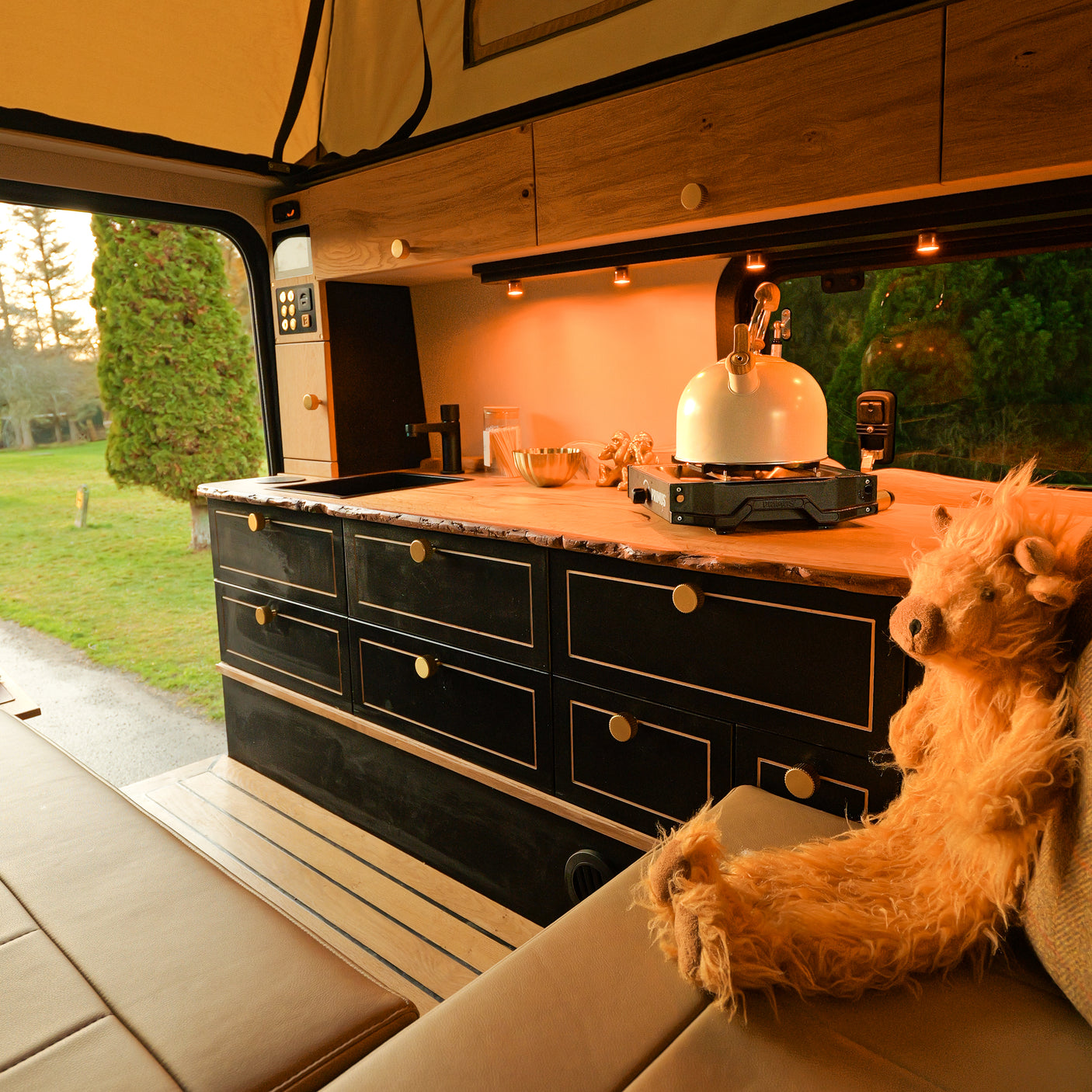 Lisa - Custom Land Rover Defender Campervan