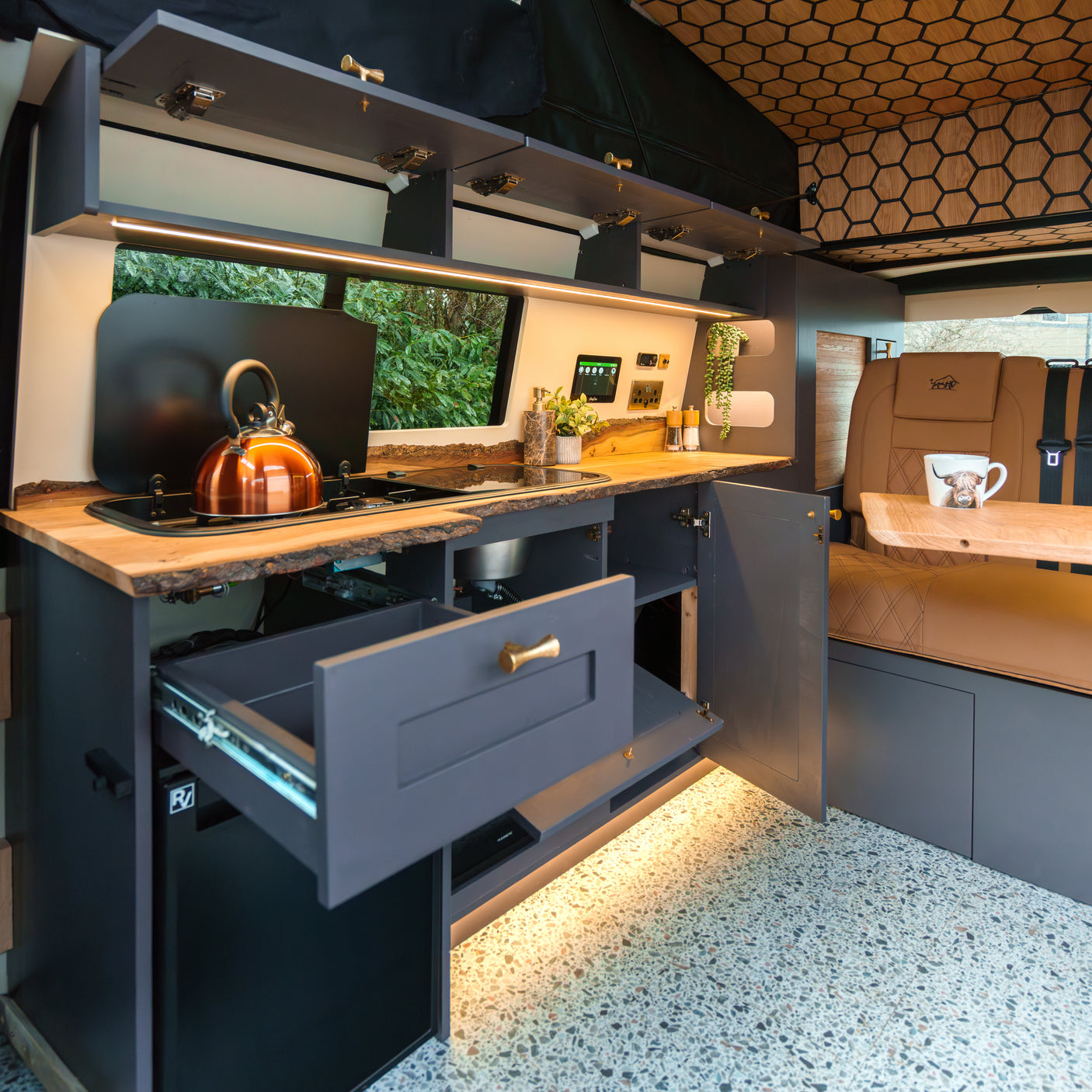 Natalie: Automatic 4 berth Campervan