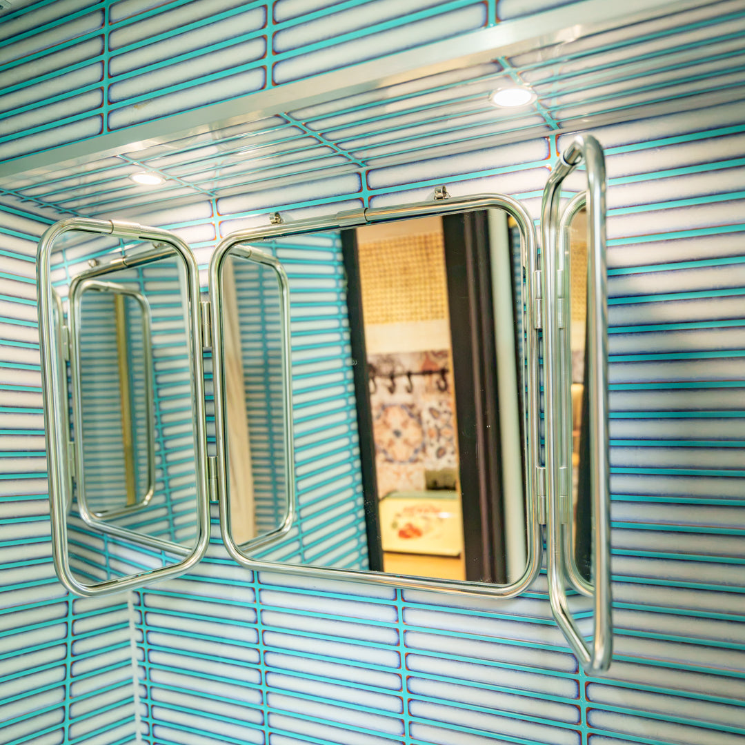 Isabella - Automatic Off Grid Luxury 4 berth Campervan