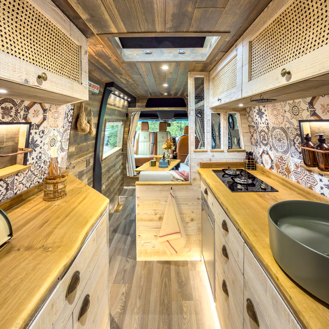 Isabella - Automatic Off Grid Luxury 4 berth Campervan