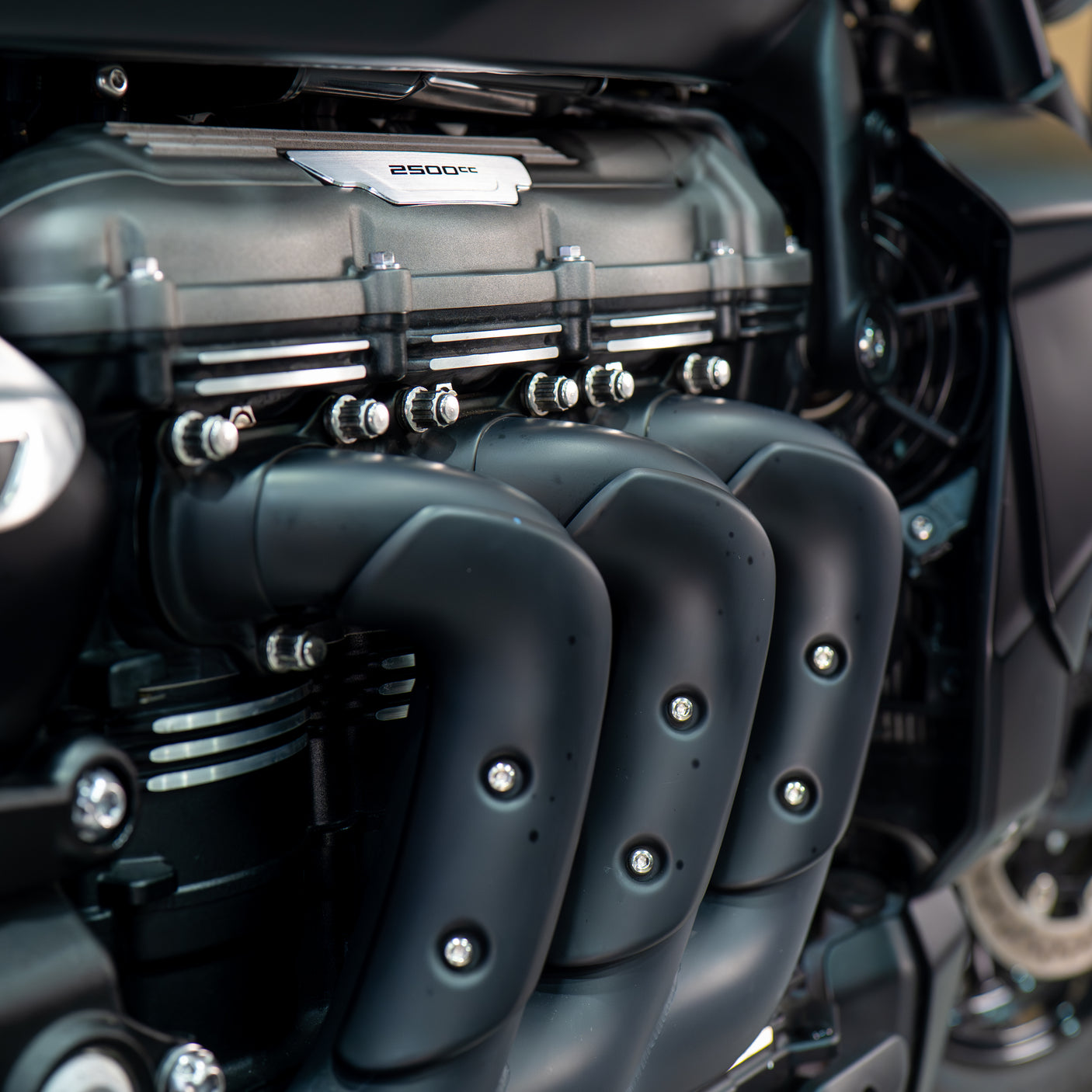 2021 Triumph Rocket 3R Triple Black