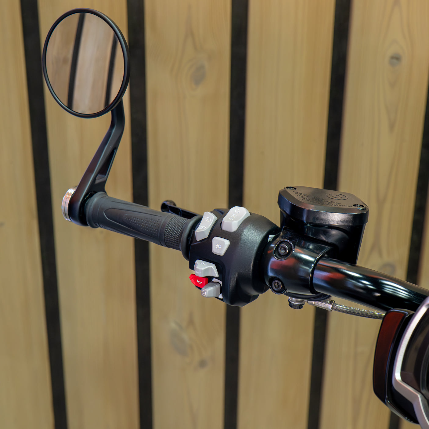 2021 Triumph Rocket 3R Triple Black