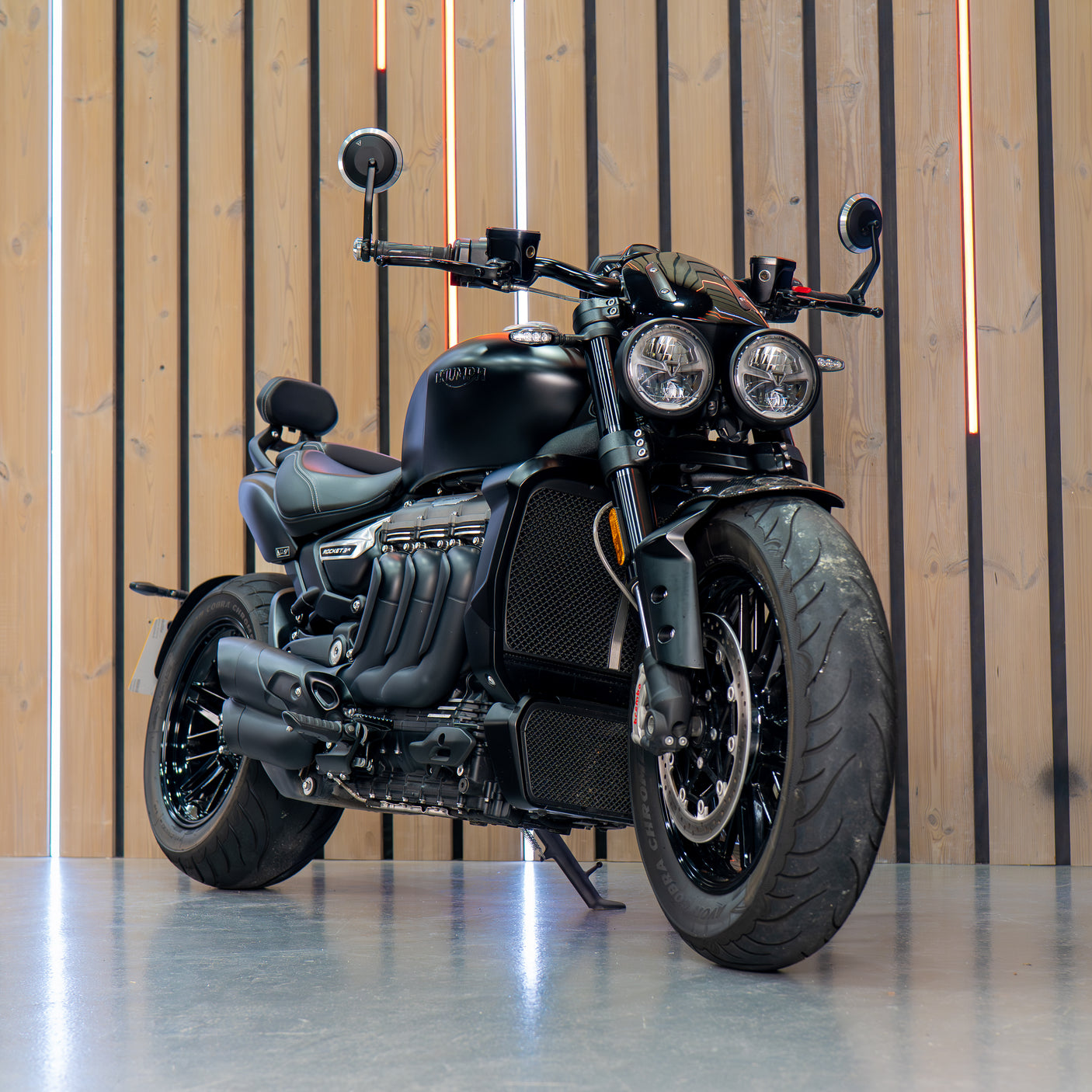 2021 Triumph Rocket 3R Triple Black