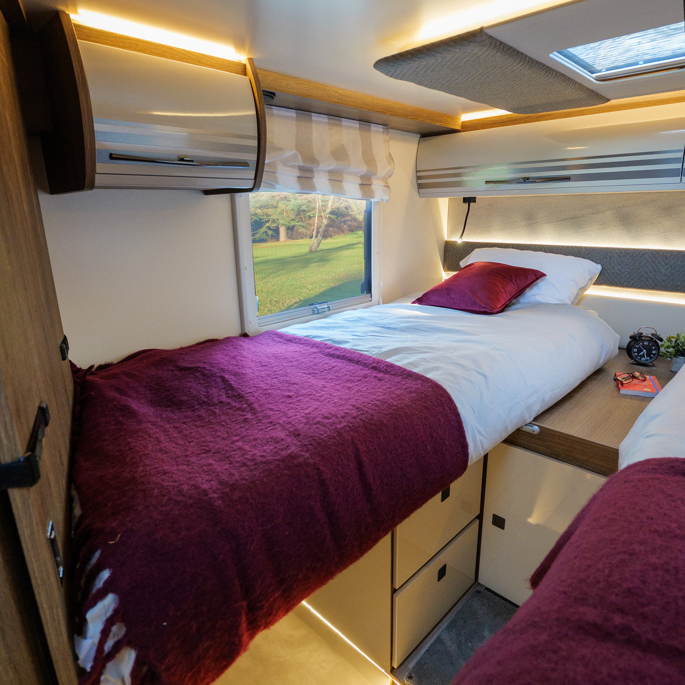 BRAND NEW: 4 berth Automatic Roller Team Pegaso 750