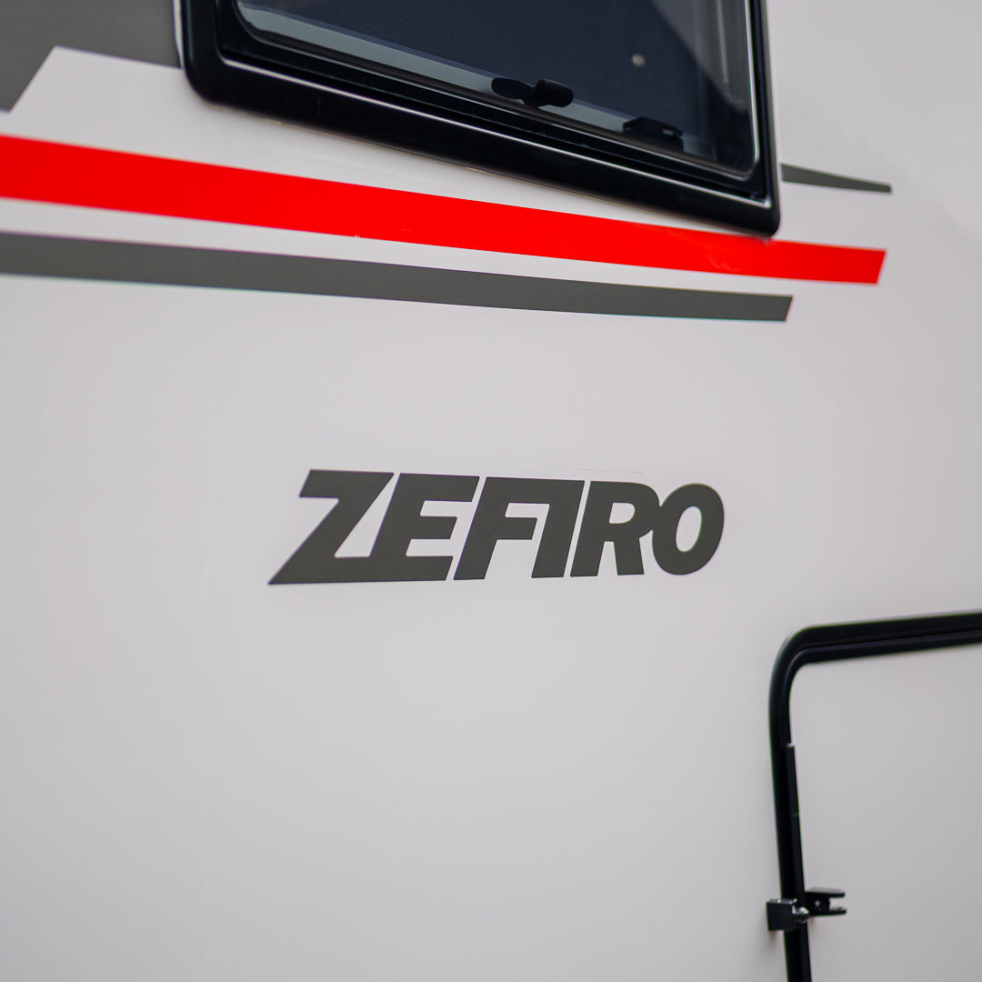 NEW AUTOMATIC Roller Team Zefiro 696 4 berth motorhome