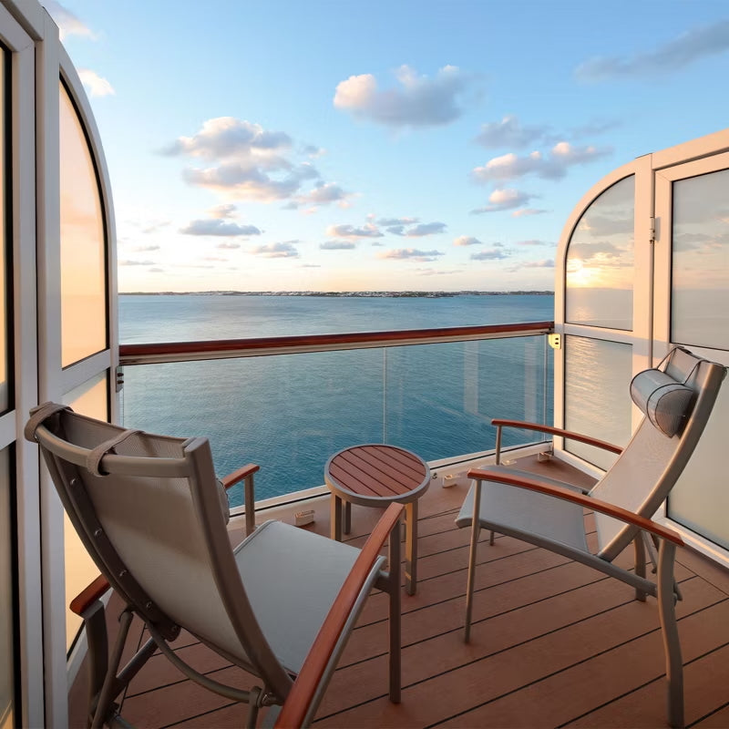 Luxury 7-Night Alaska Dawes Glacier Cruise for 2