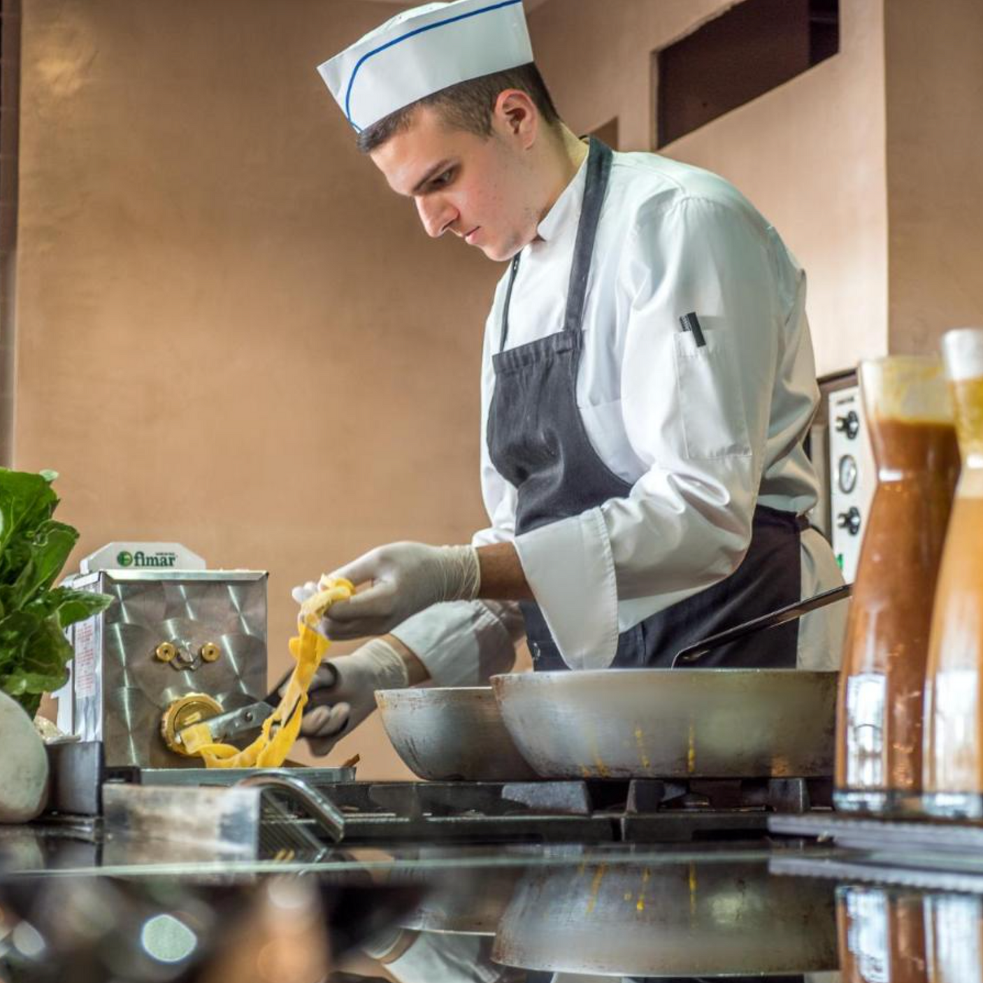 All inclusive 7 Night 5* Stella Island Stay – Overwater Bungalow + Jacuzzi