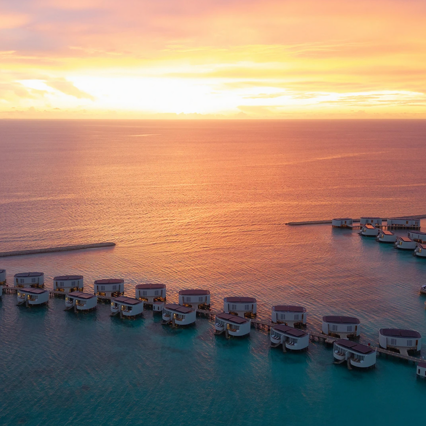 Luxury 10 night Maldives Holiday with Water Villa for 2