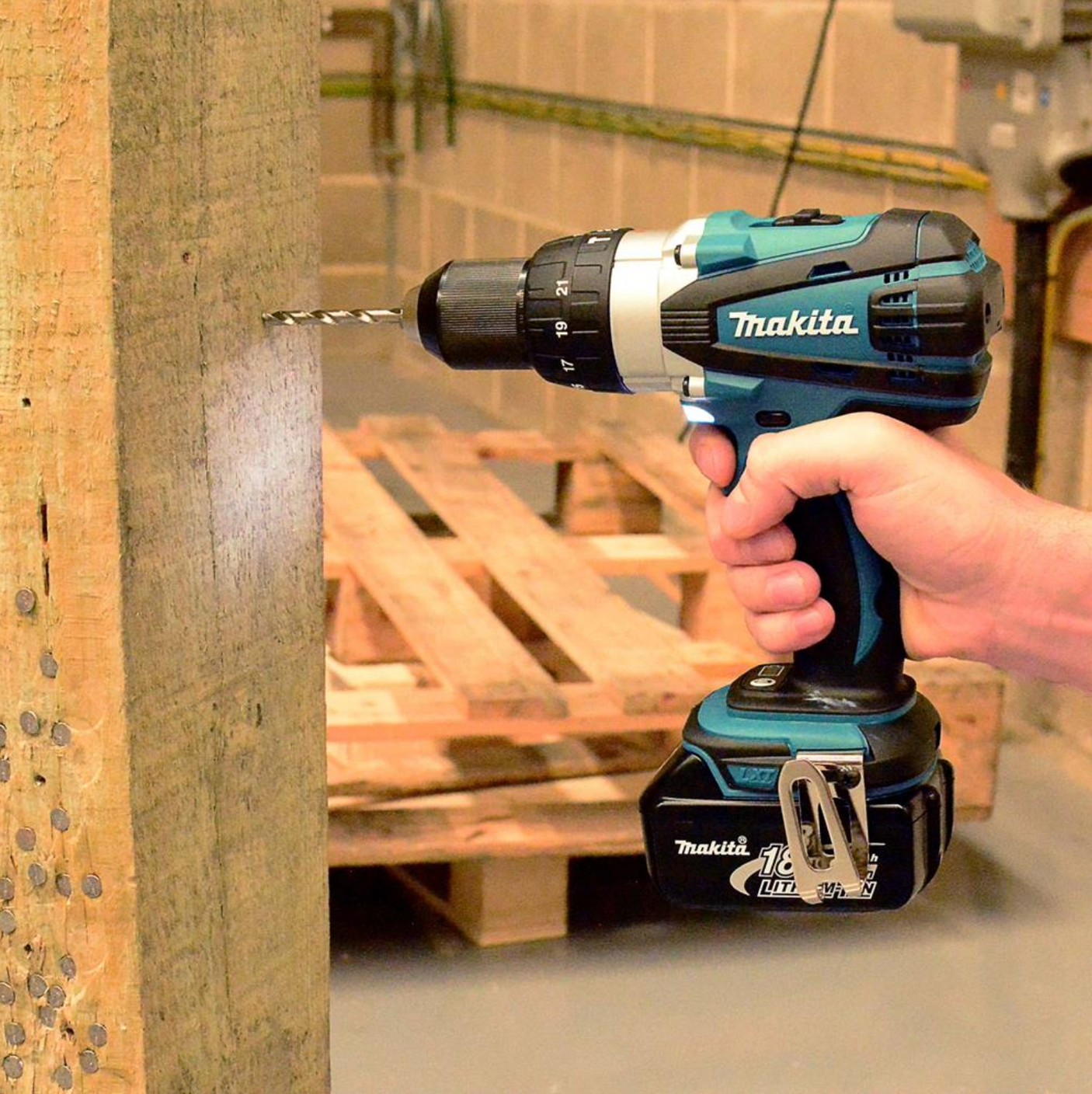 6 PIECE MAKITA CORDLESS TOOL KIT